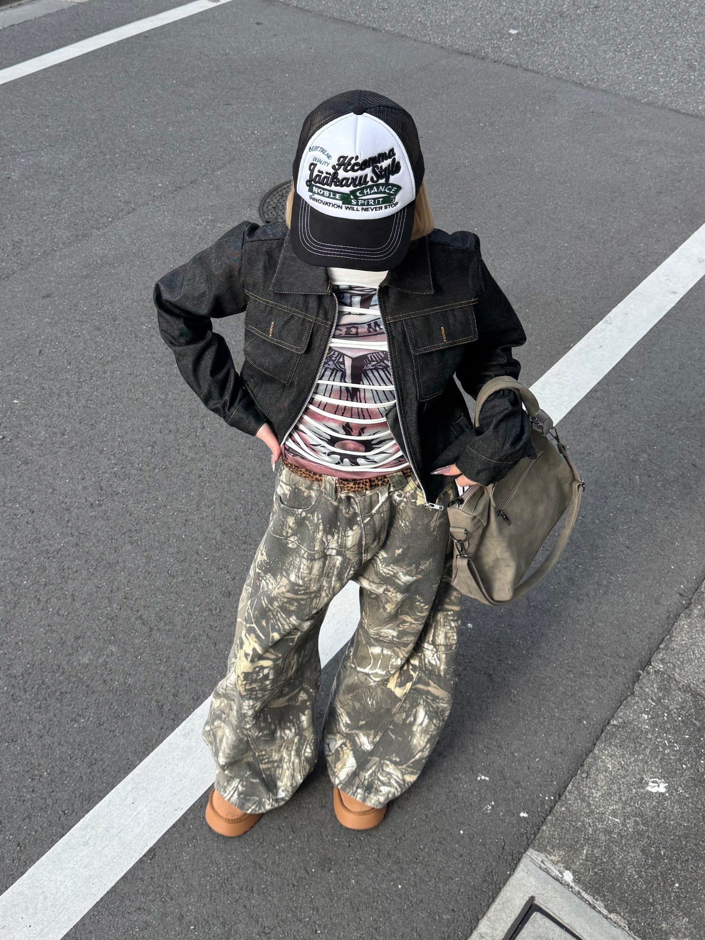 バックロゴワイドデニムパンツ DPB86201