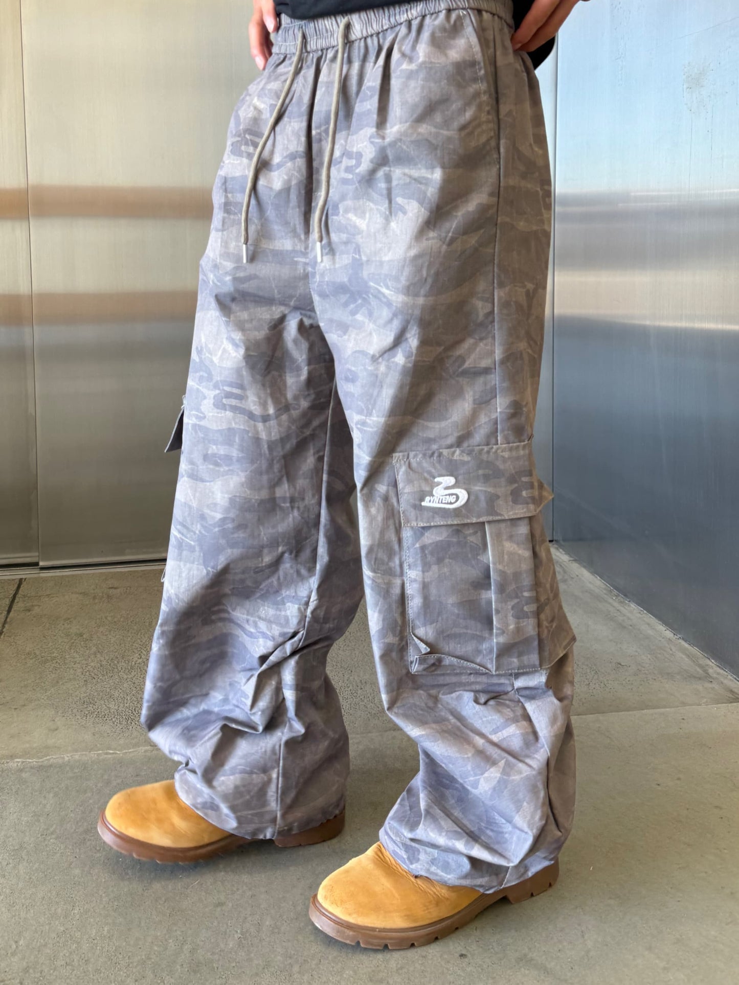ナイロンカモフラパンツ DPB90247