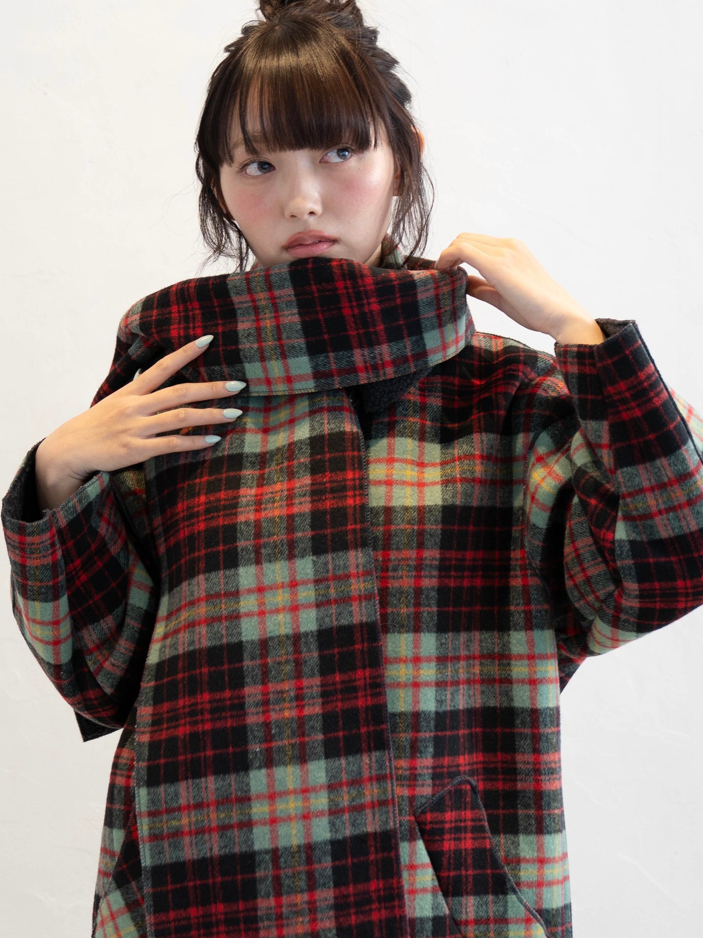 マフラー付きチェックロングコート DPC02015