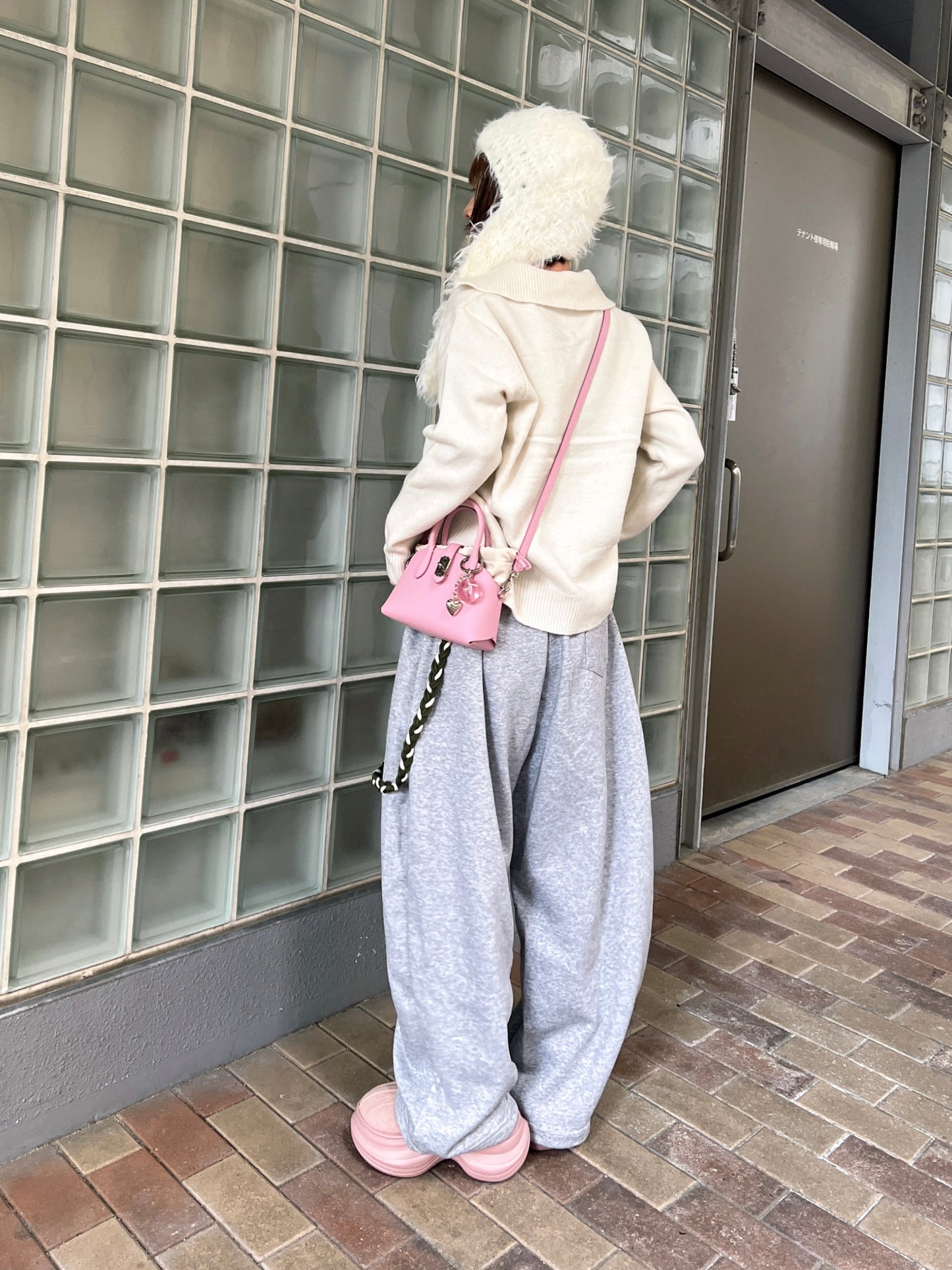 ドッグプリントニットプルオーバー DPB79220