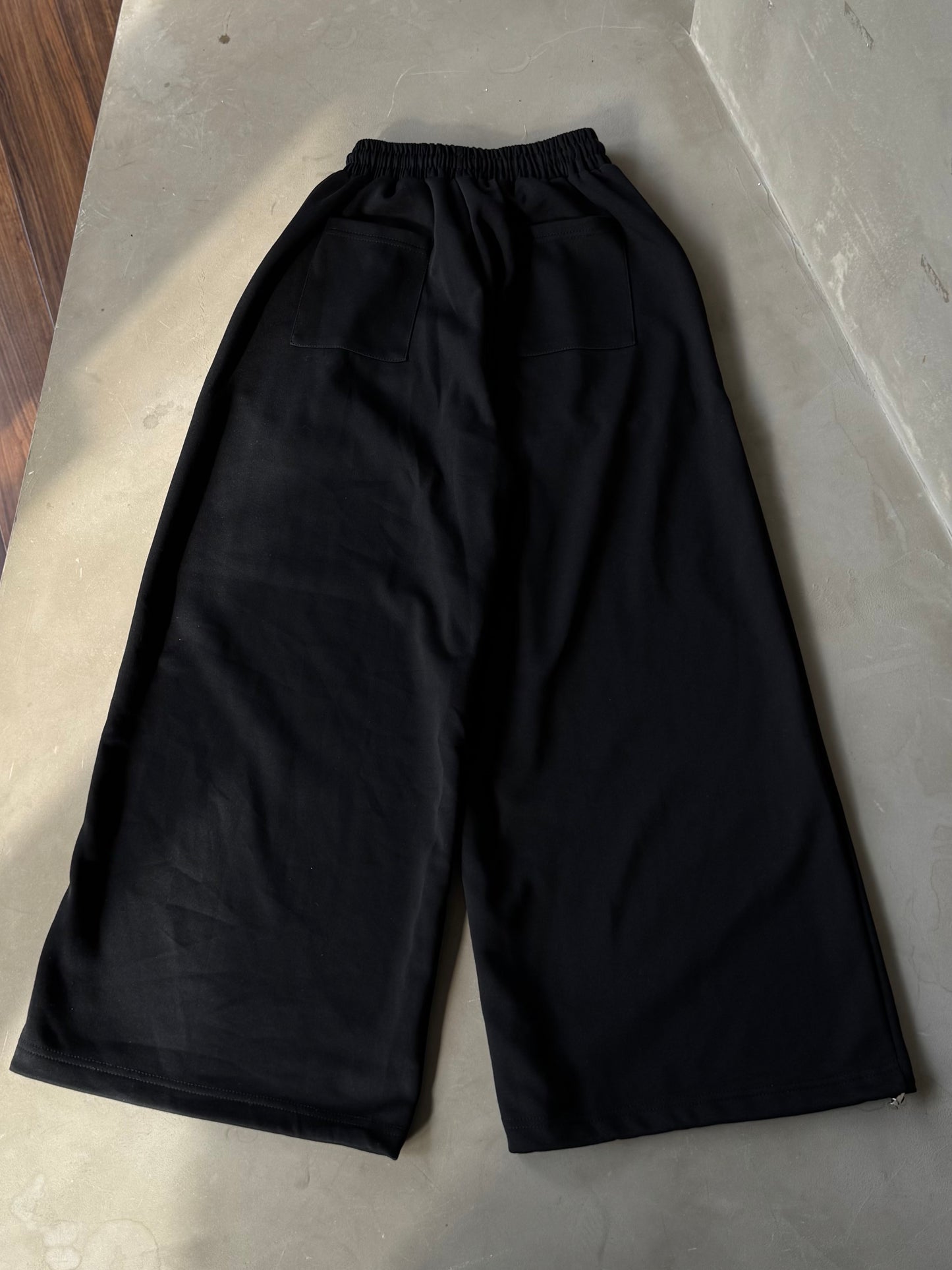 クロススタッズスウェットパンツ DPB86244