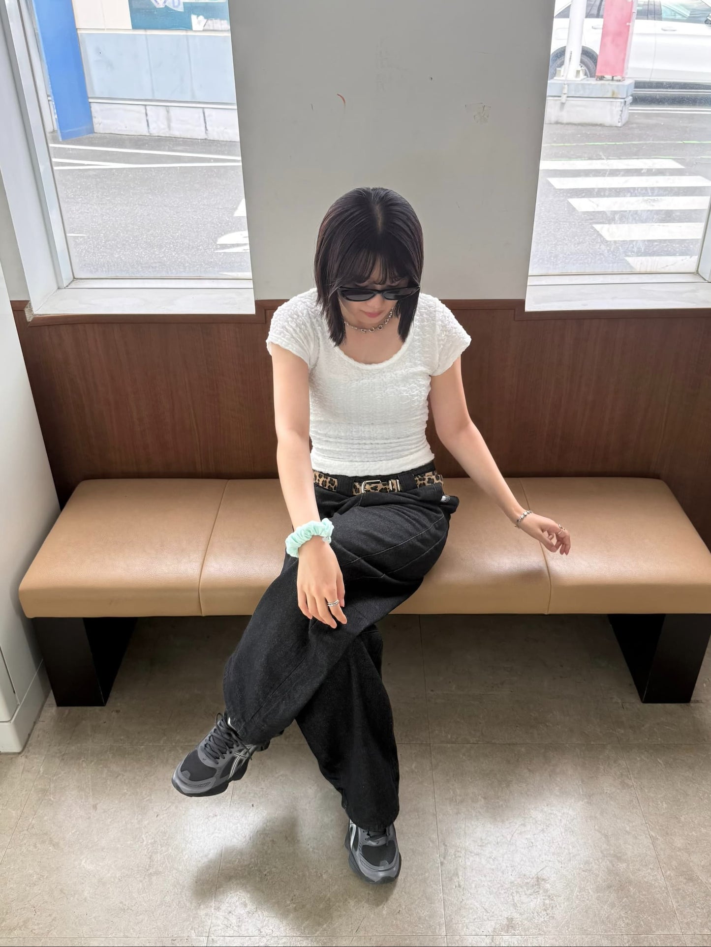 バックオープンリボンTシャツ DPB93129