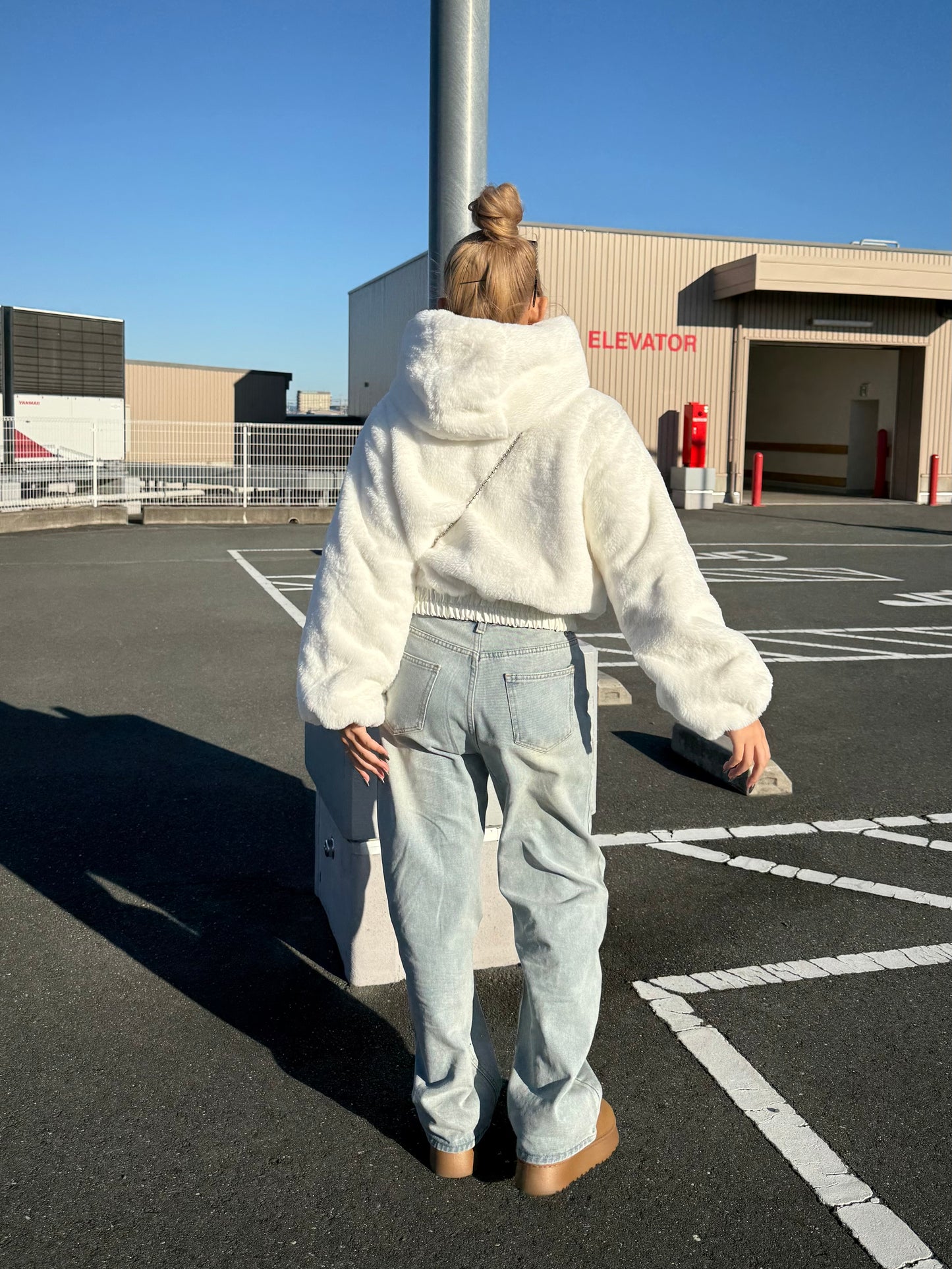 フード付きファージャケット DPB73491