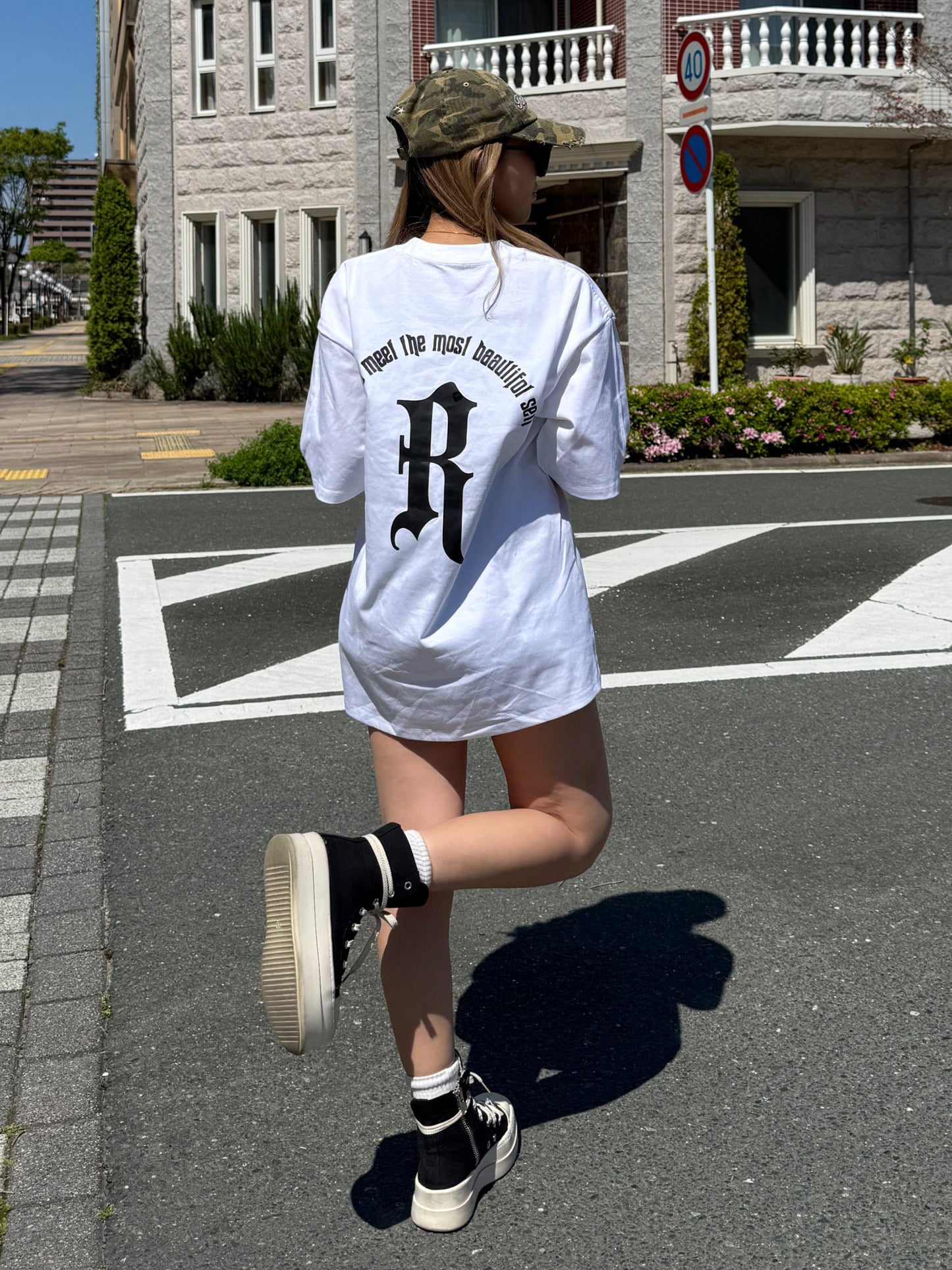オーバーロゴTシャツ DPB73607