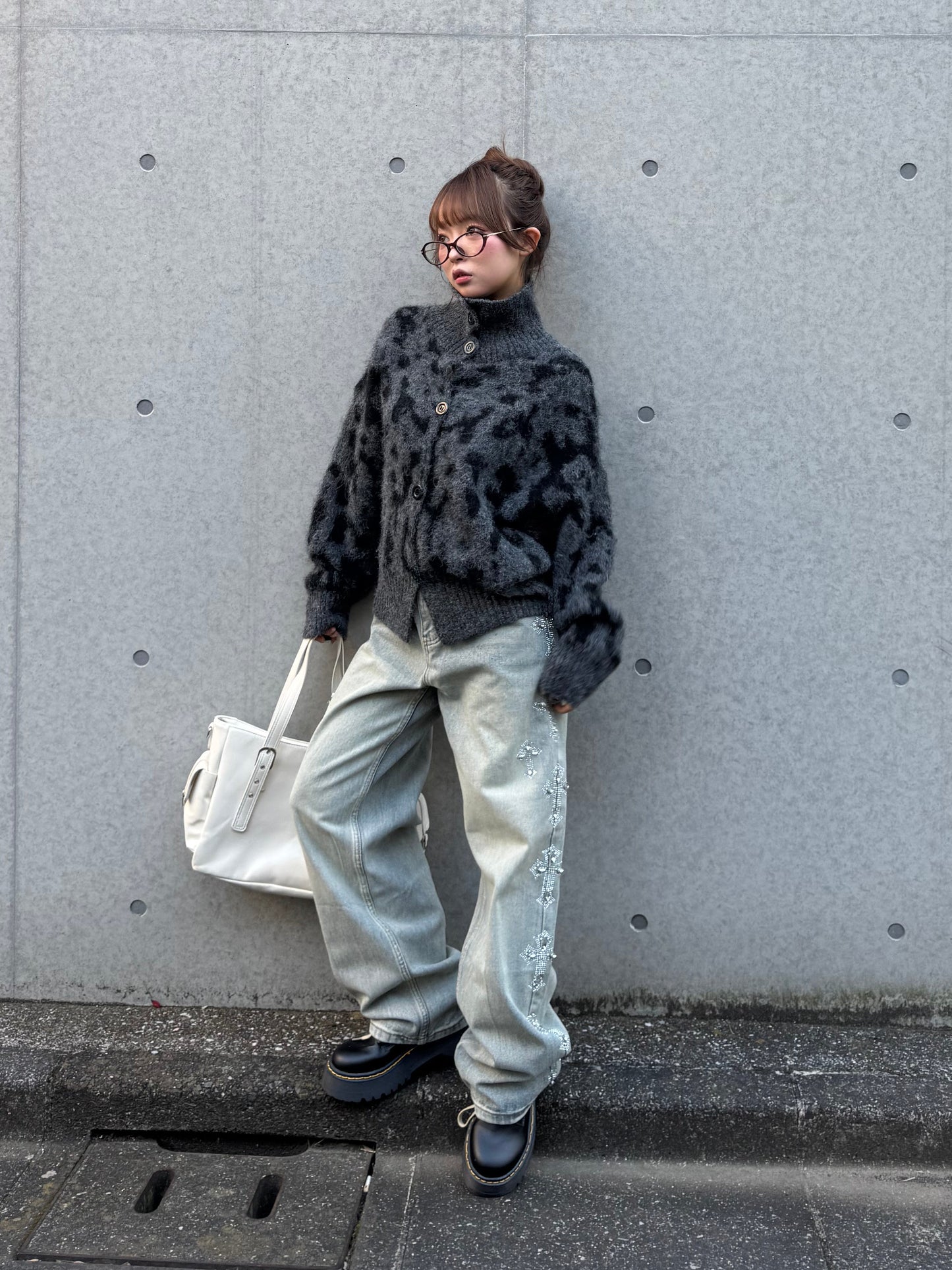 サイドクロスビジューデニムパンツ DPB86169