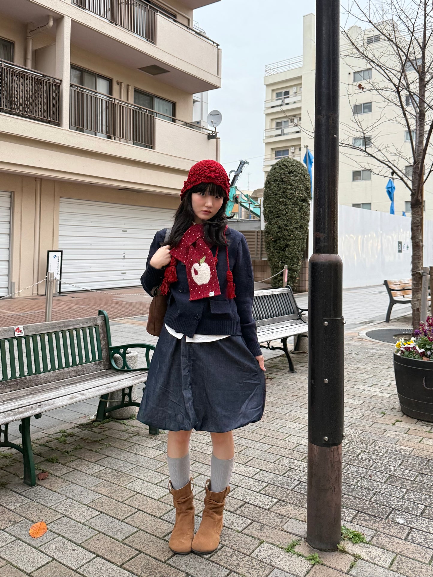 ホワイトアップルスカーフ DPA43750