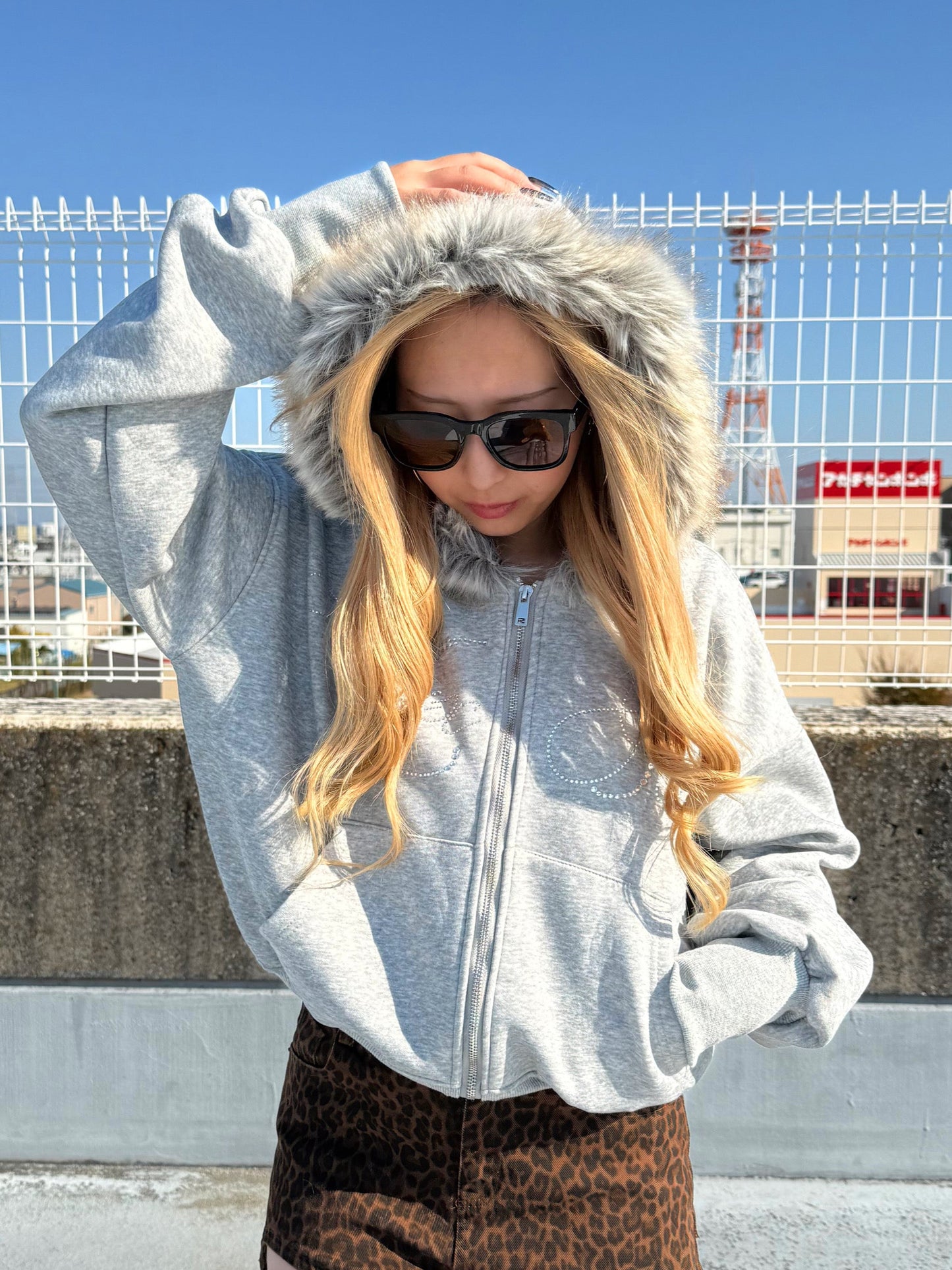 ストーンファージップパーカー DPB73542