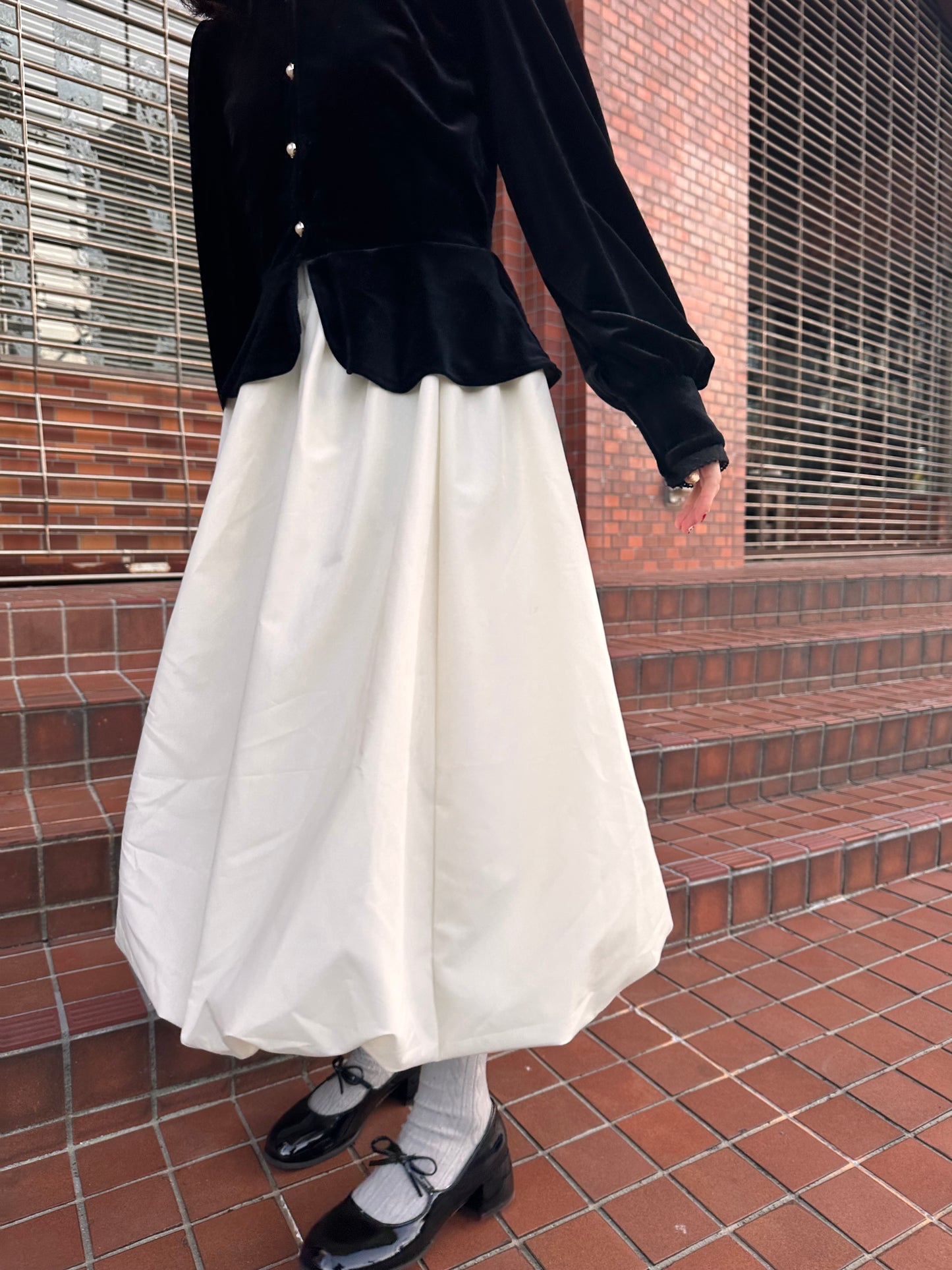 ホワイトバルーンスカート DPA43296