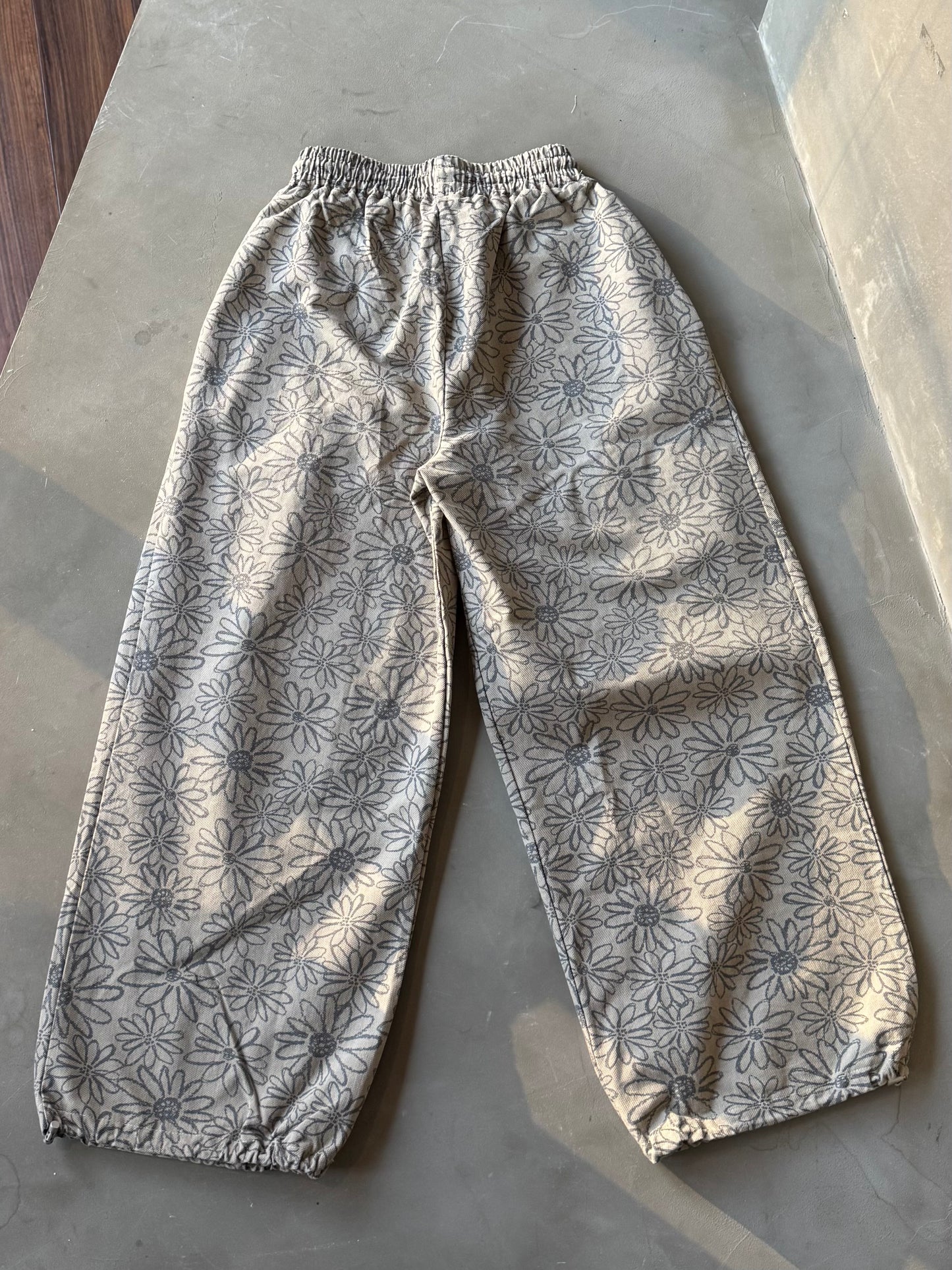 フラワータックパンツ DPB91108