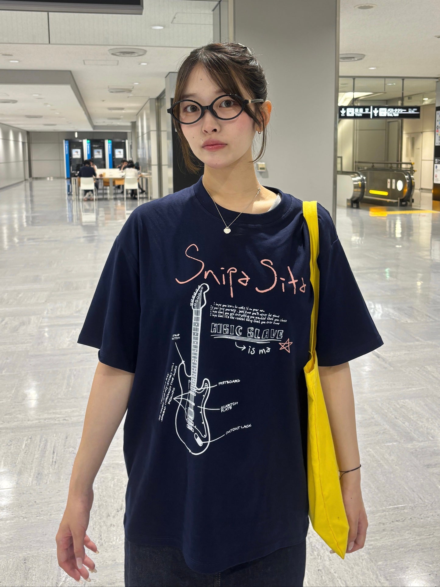 シンプルフォントTシャツ DPB63237