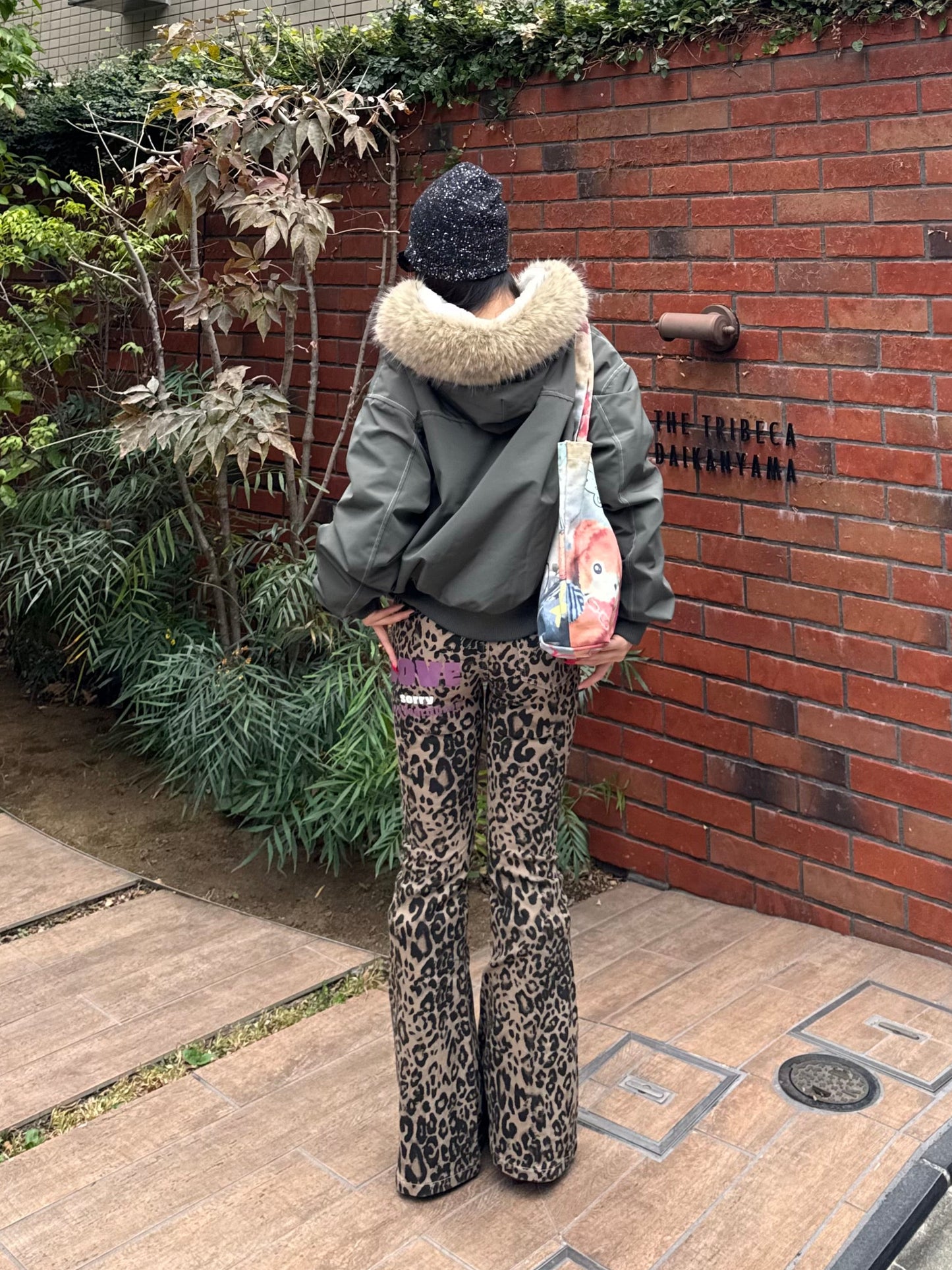 バックロゴフレアレオパードパンツ DPB86160