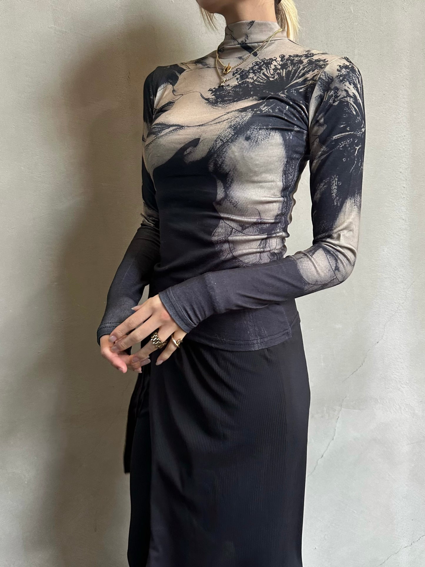 フラワーシースルートップス DPB26661