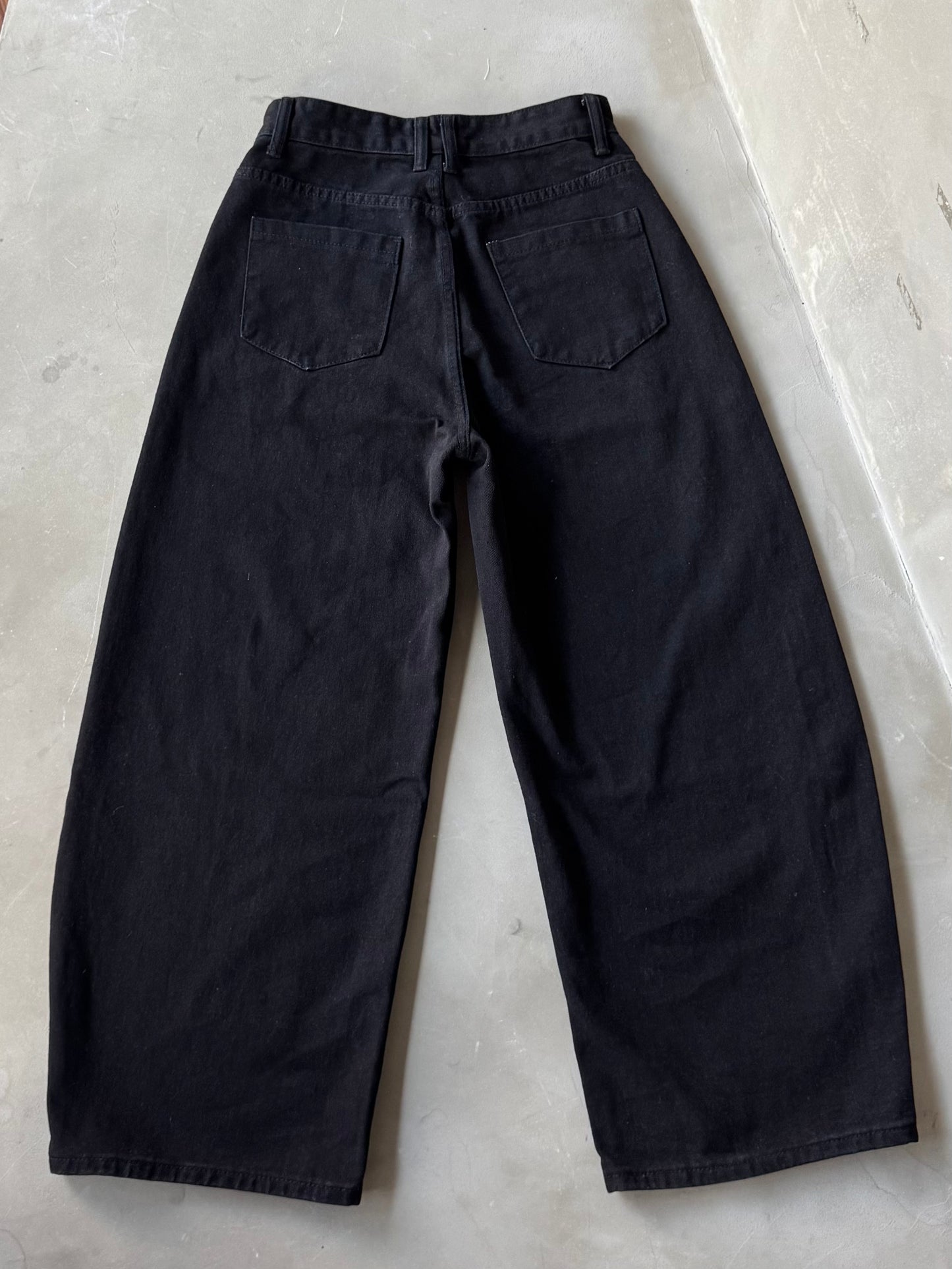 レタリングロゴワイドパンツ DPB86186