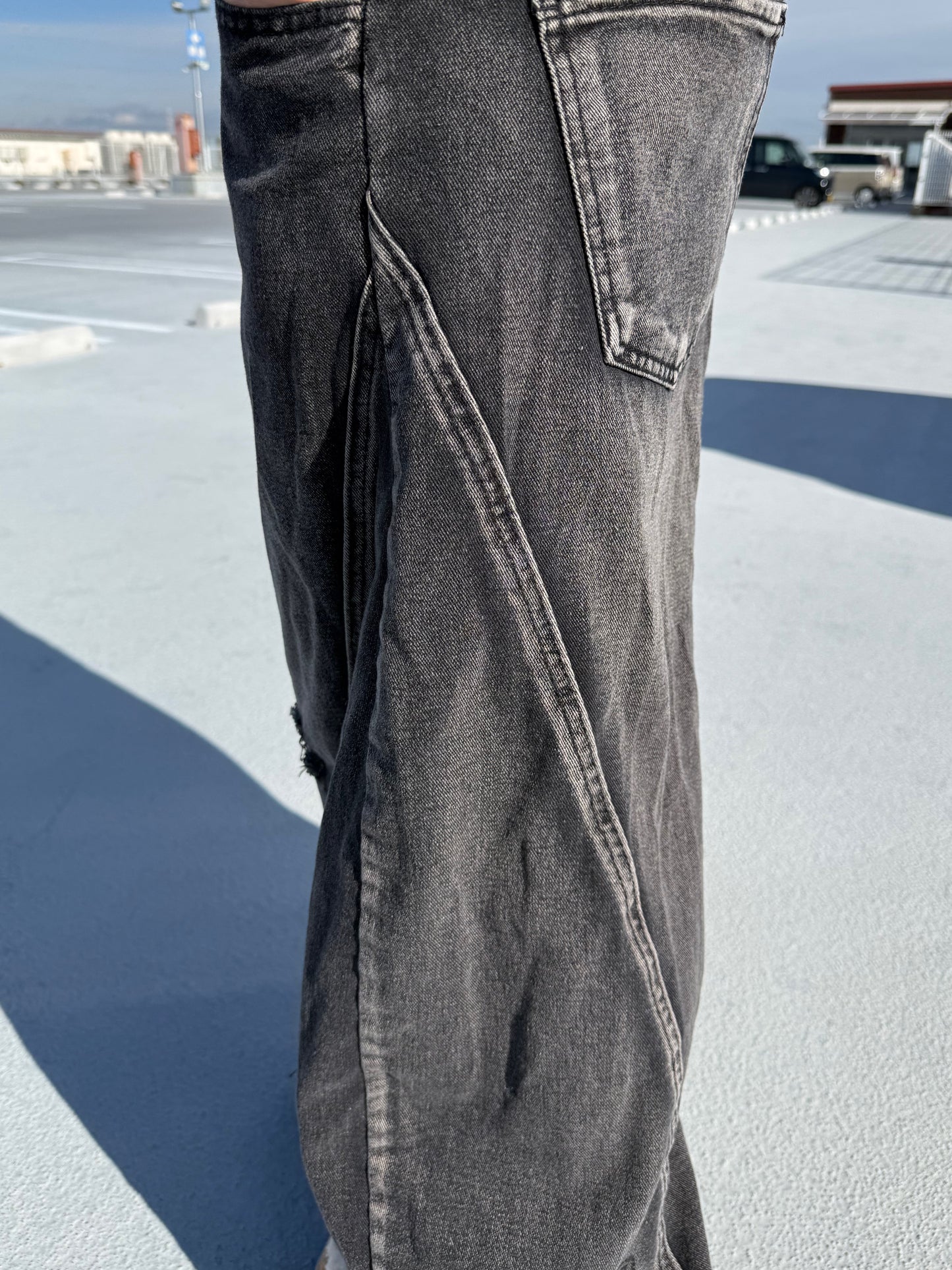 ダメージデザインデニムパンツ DPB90140