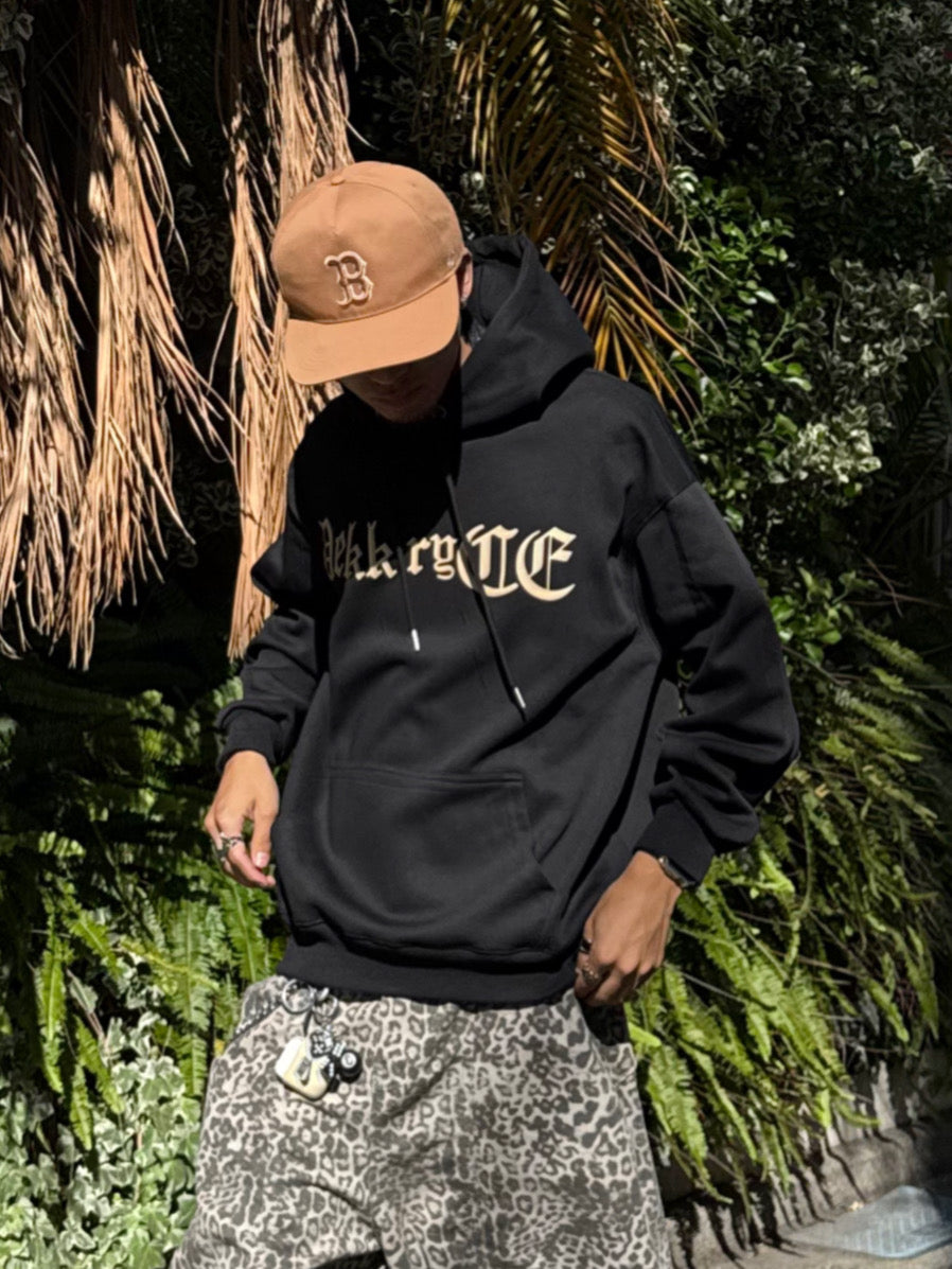 ゴシックレタリングパーカー DPB90038