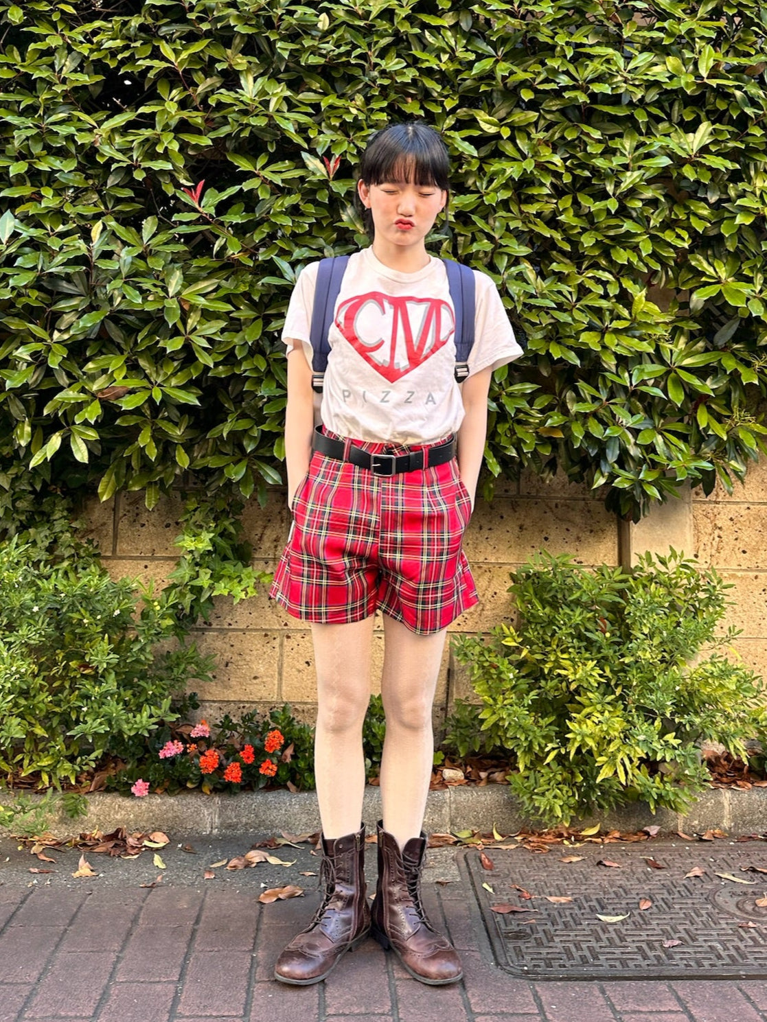 USED] 赤チェックタック入りショートパンツ | garden730