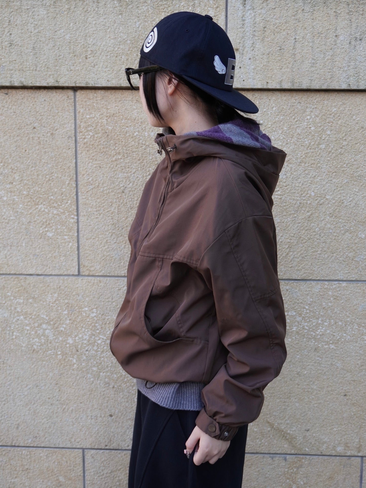 ブラウンナイロンパーカー DPB85371