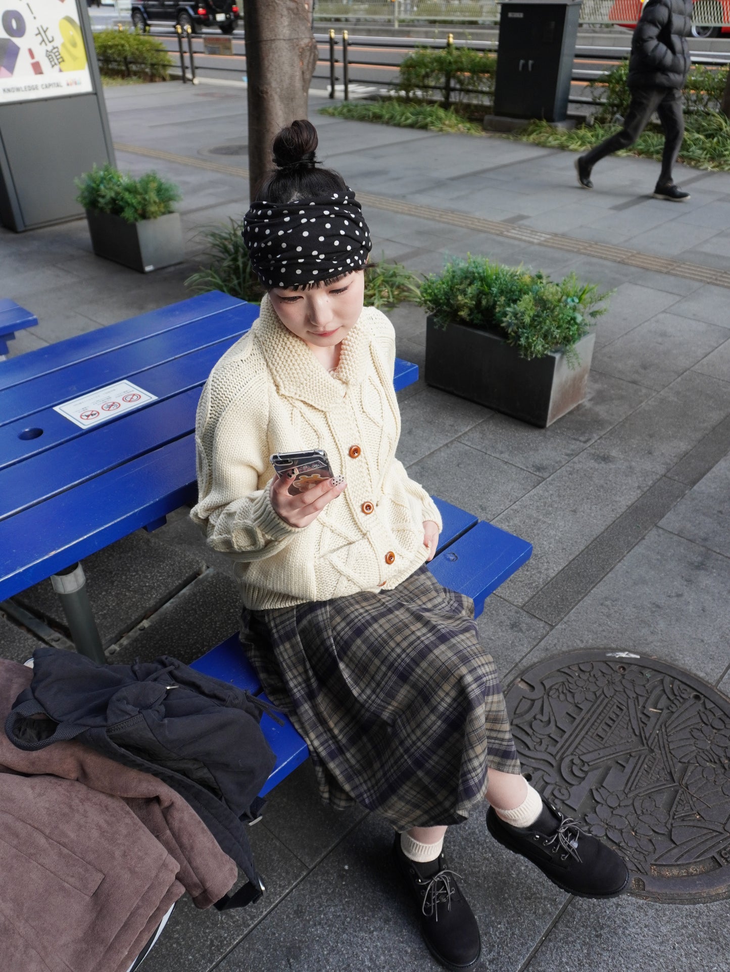 ケーブルカラーニット DPB85417