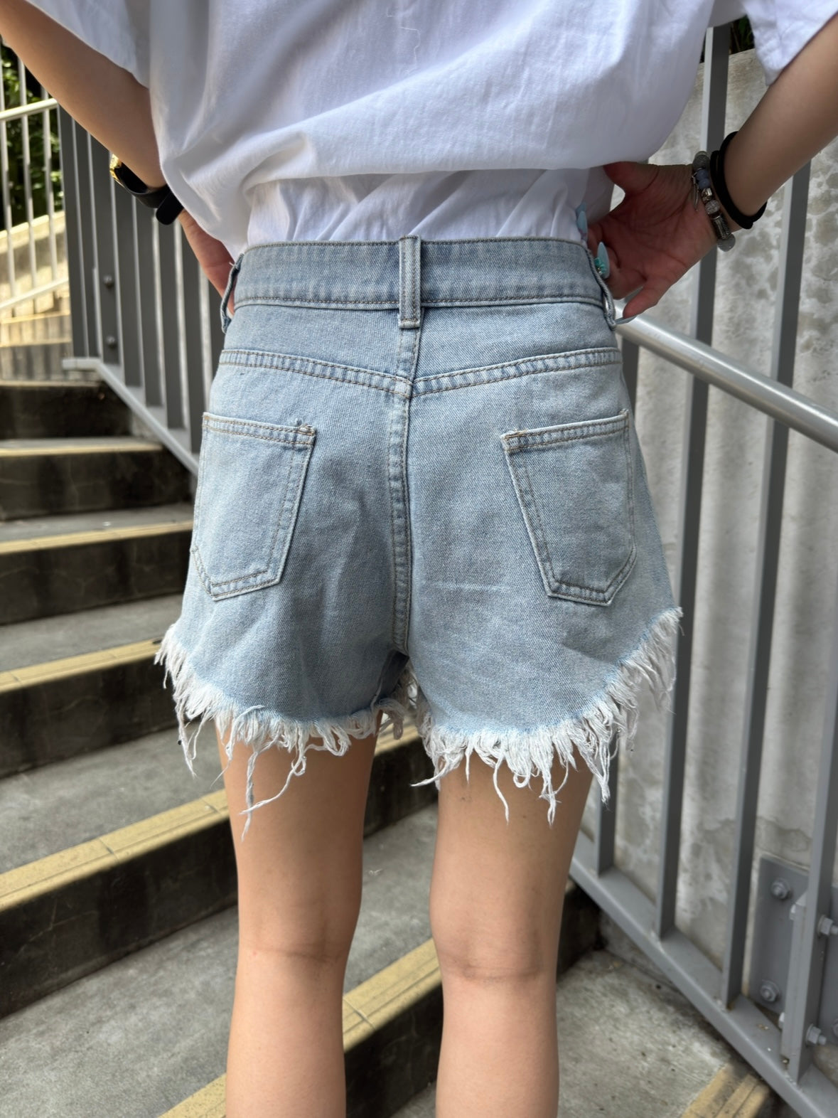 ストーンショートデニムパンツ DPB42382