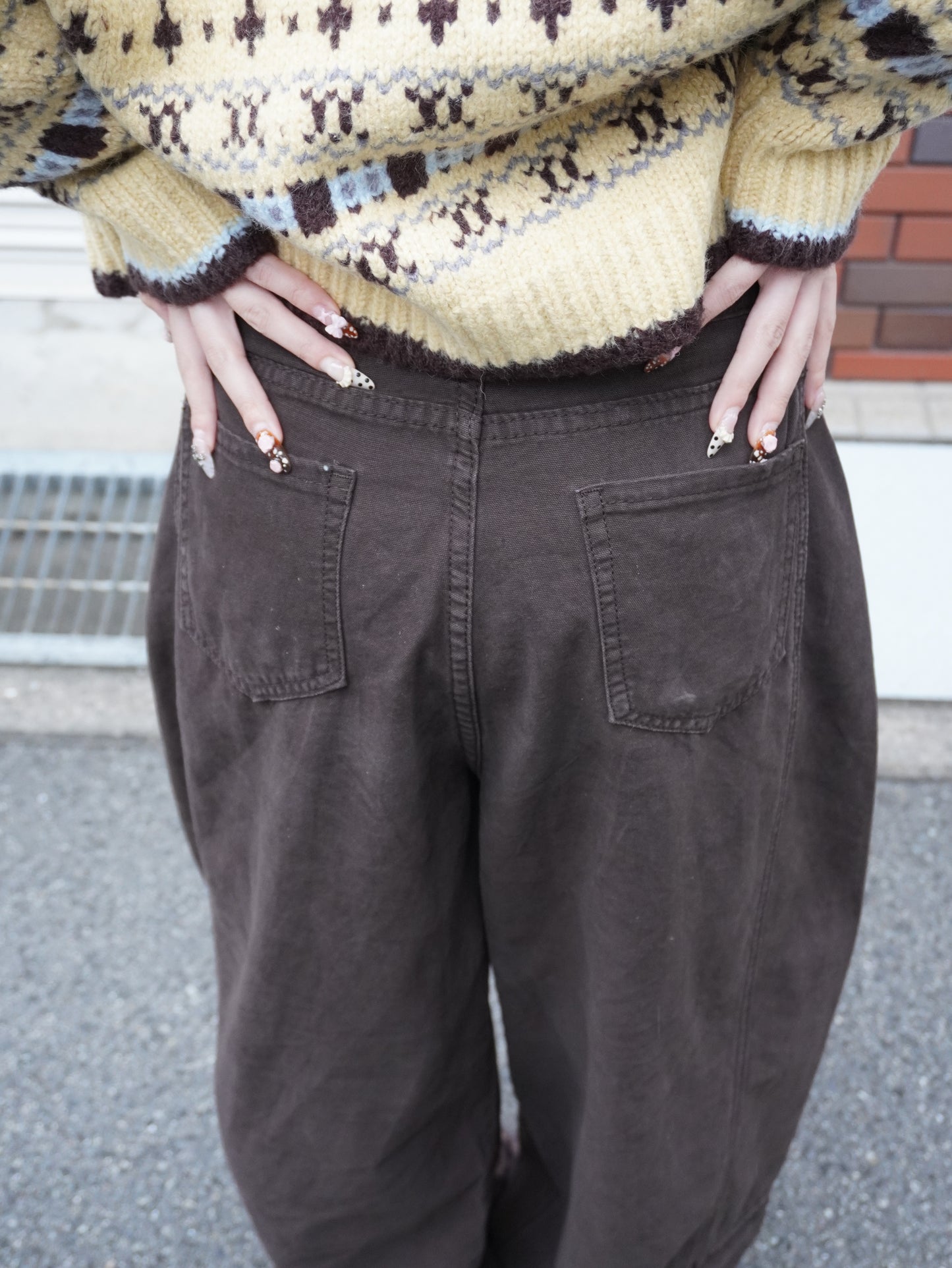 ロワーポケットブラウンカーブパンツ DPB85393