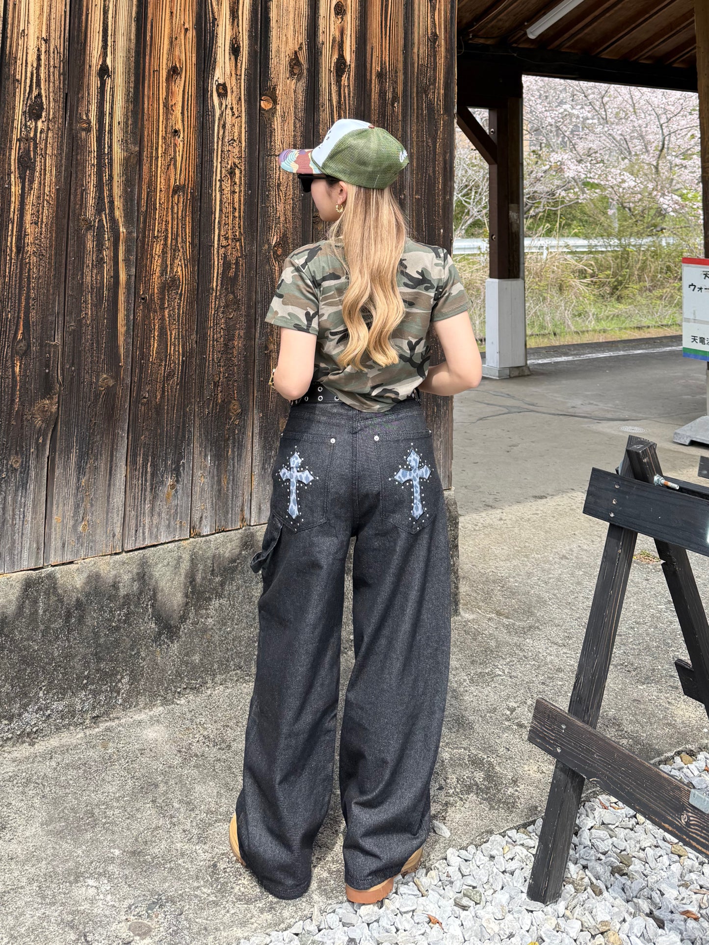 ライトクロスロゴデニムパンツ DPB73614