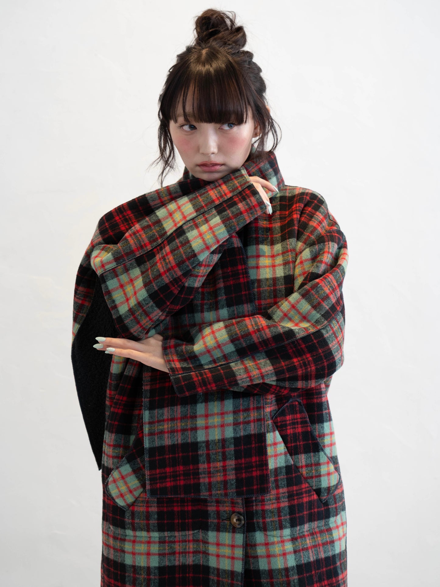 マフラー付きチェックロングコート DPC02015