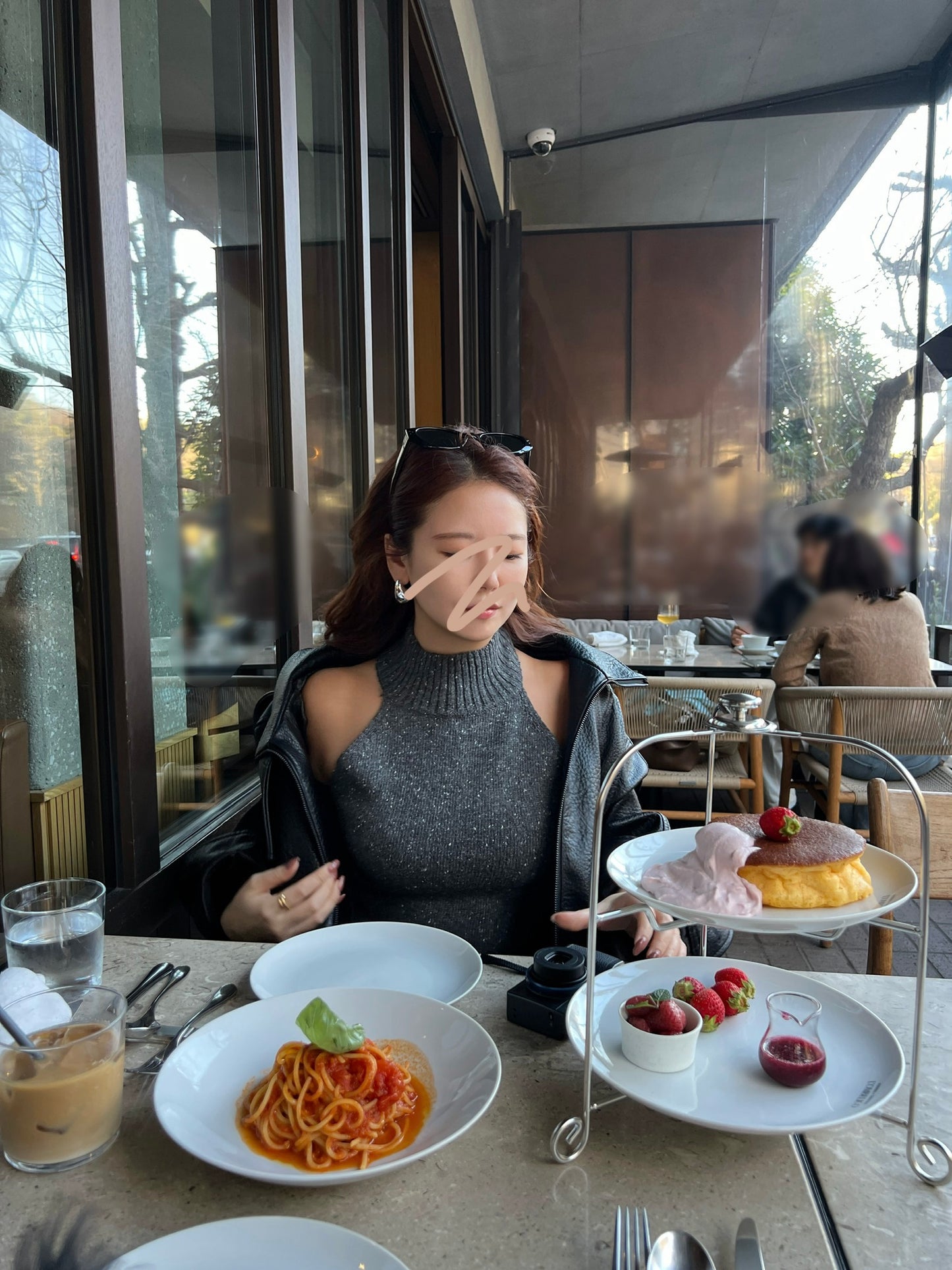 ホルターネックニット DPB56373