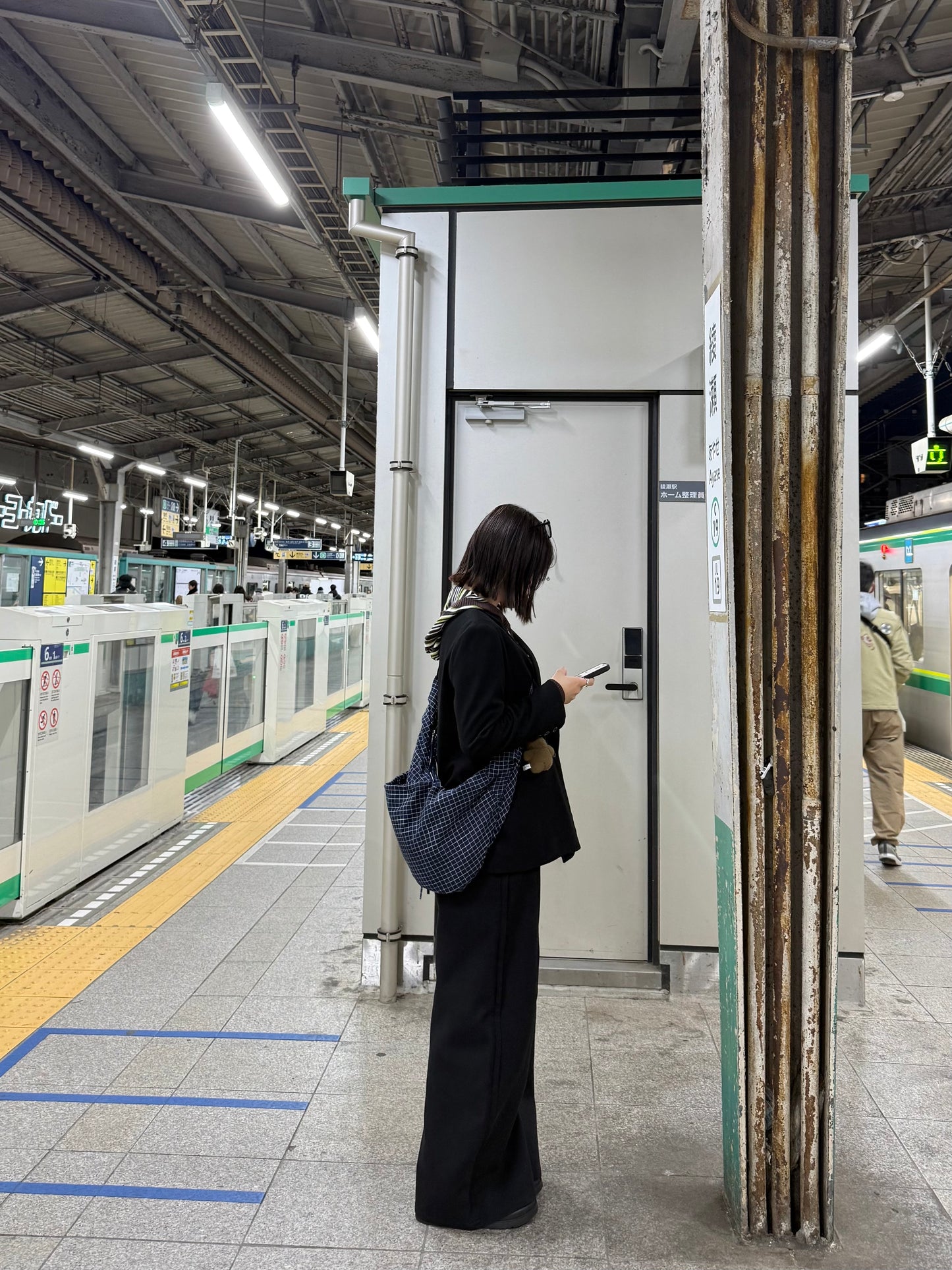 ショルダーチェックバッグ DPB93082