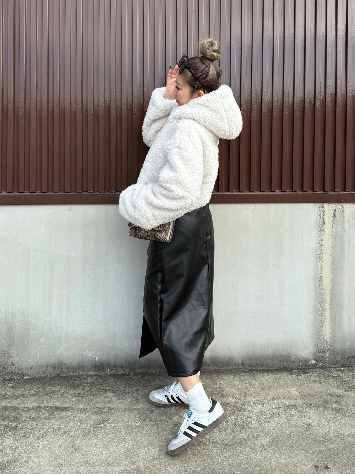 サイドカットレザーライクスカート DPB73562