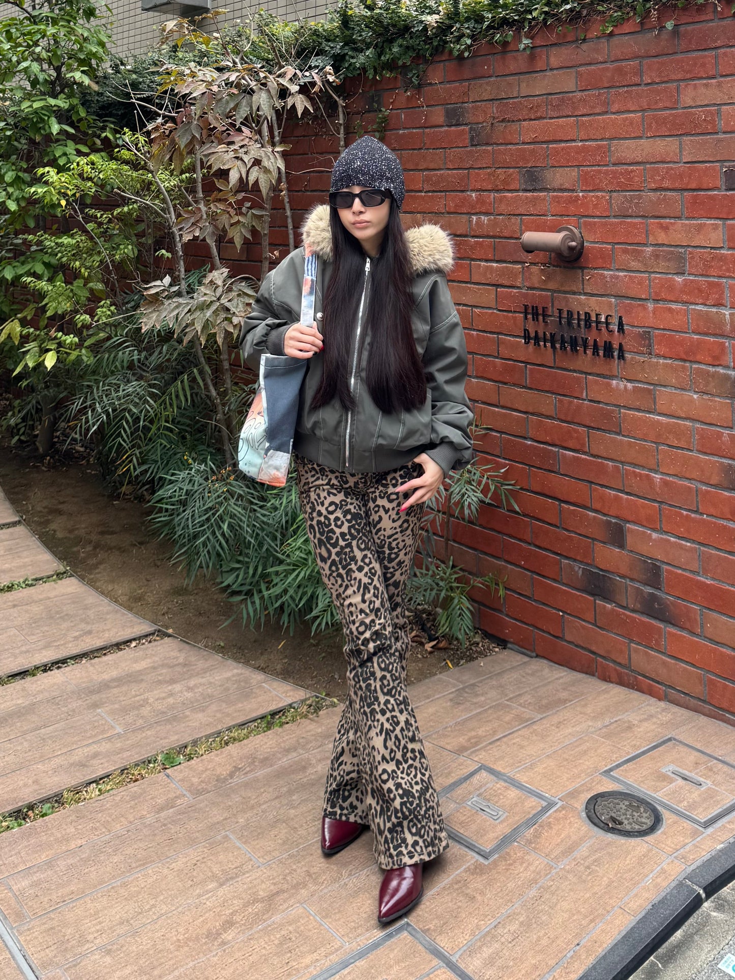 バックロゴフレアレオパードパンツ DPB86160