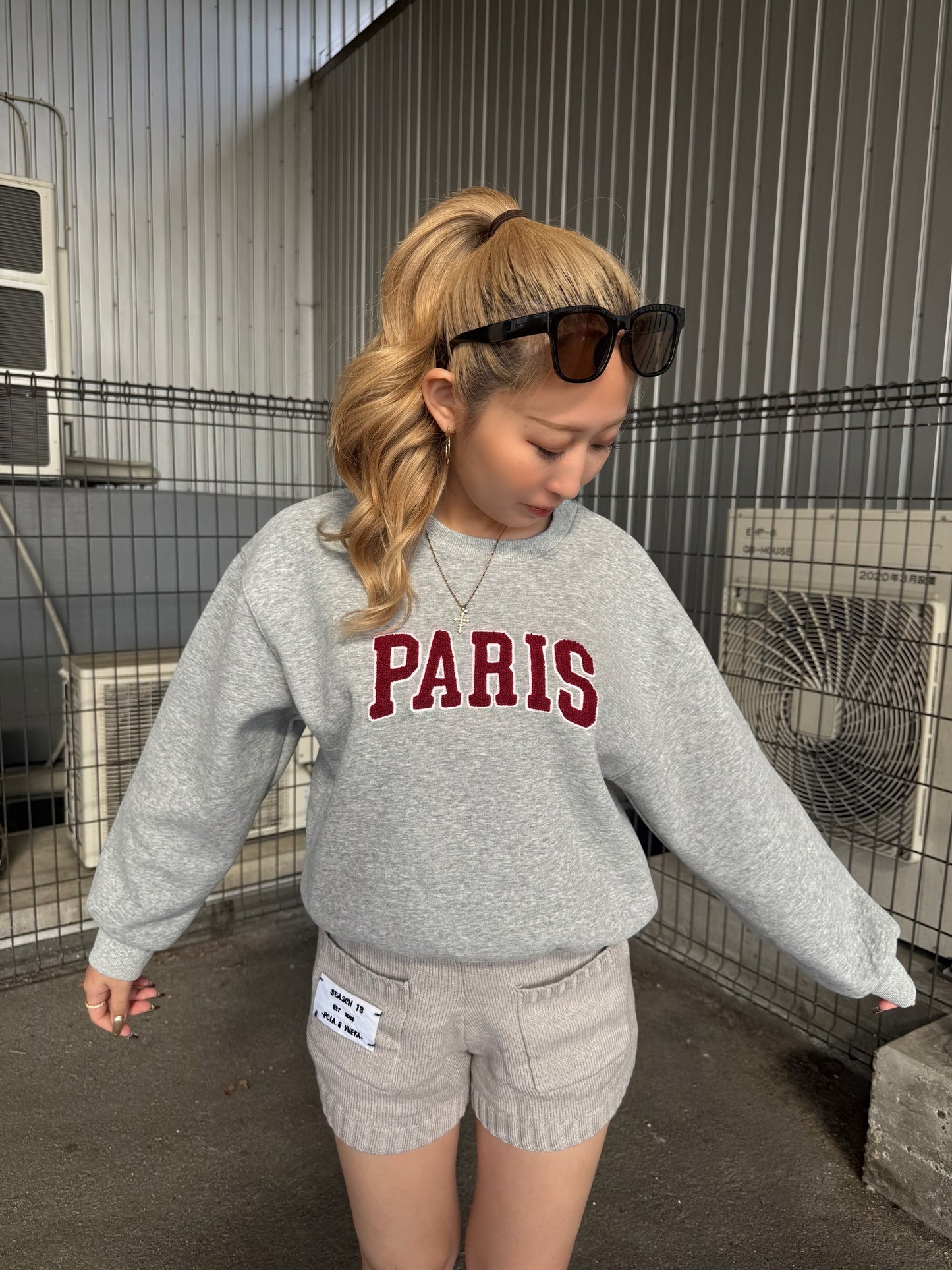 PARISスウェット DPB73518