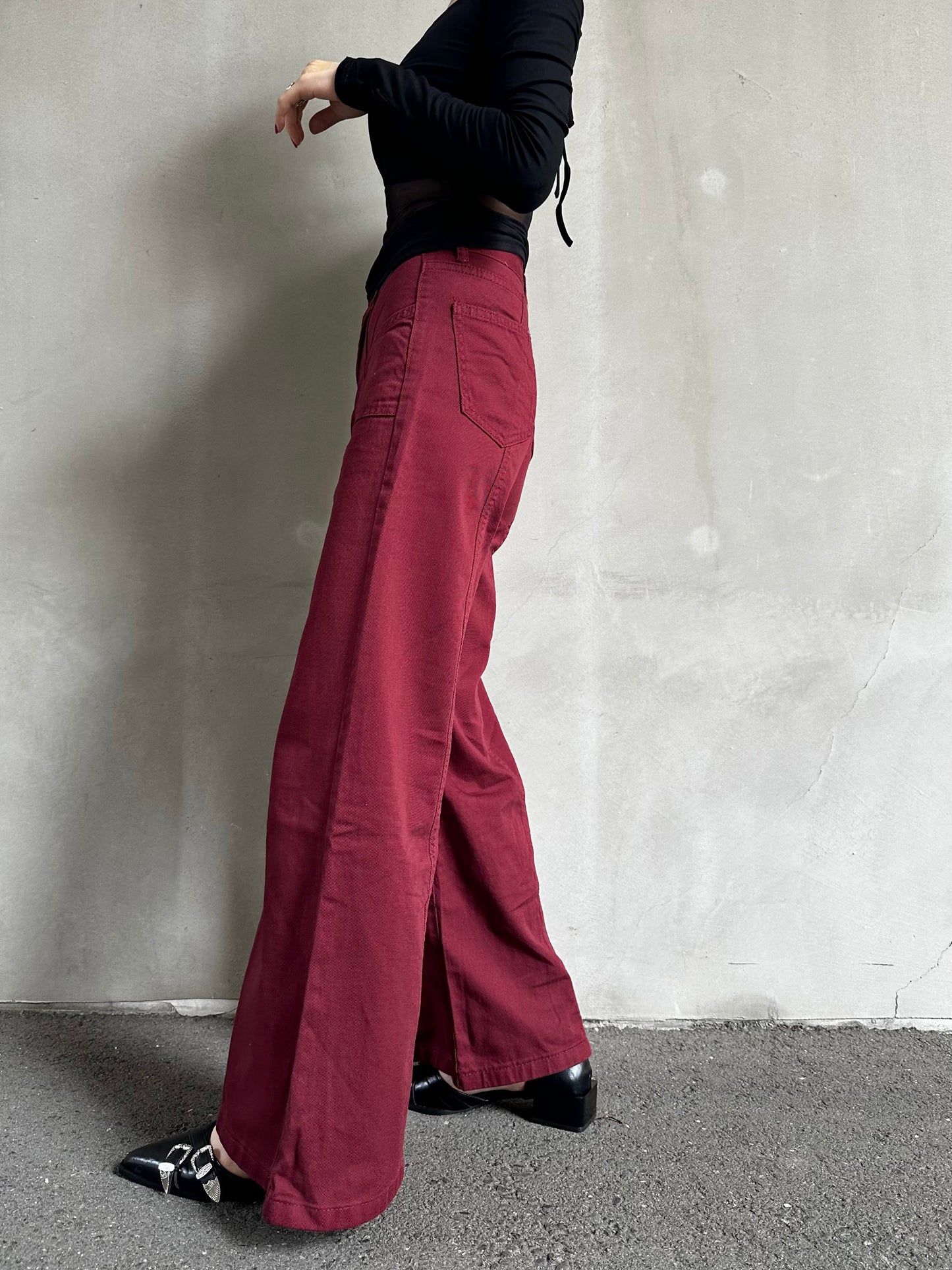 レッドブーツカットパンツ DPB26520