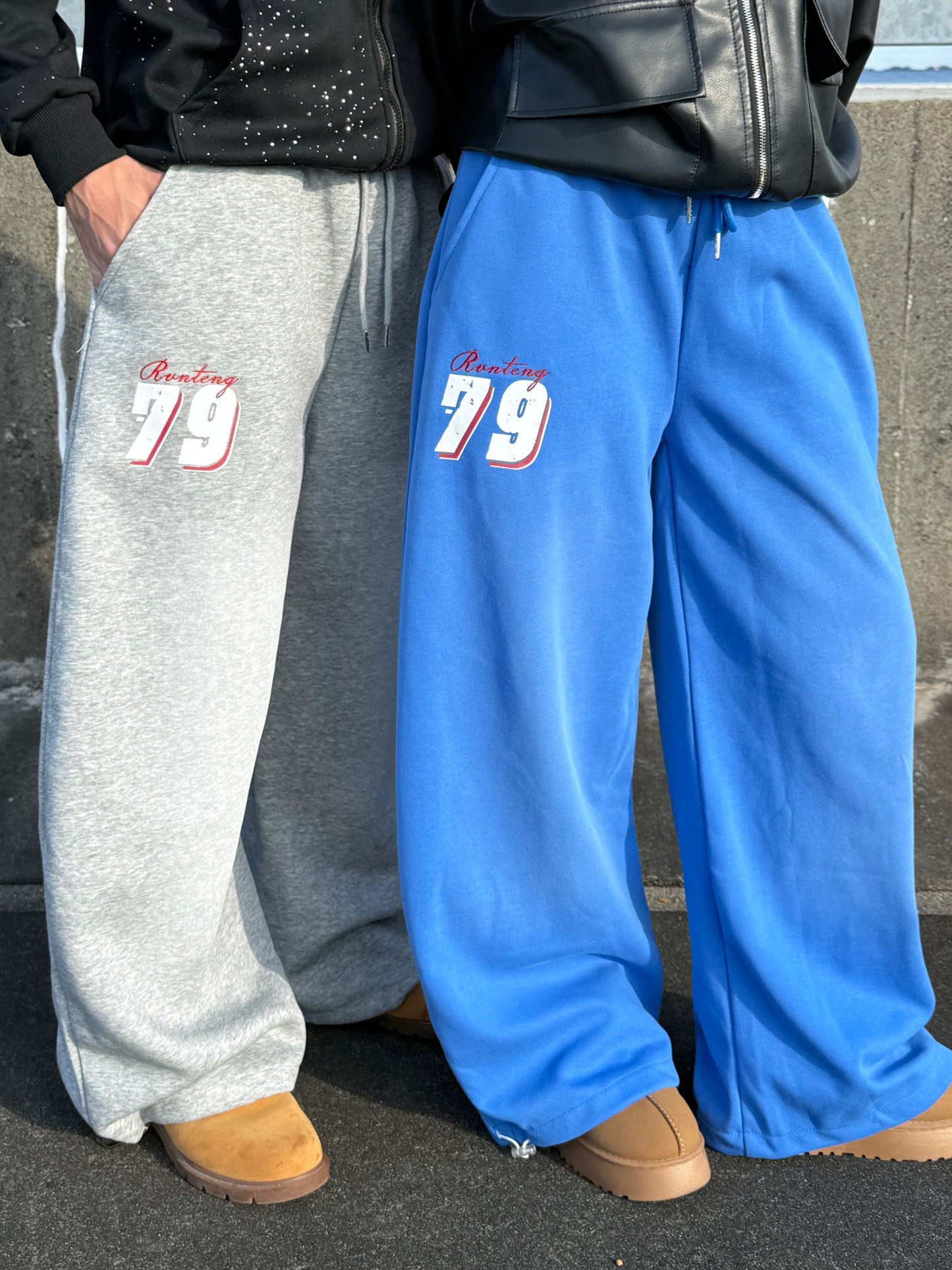 ロゴプリントスウェットパンツ DPB73532