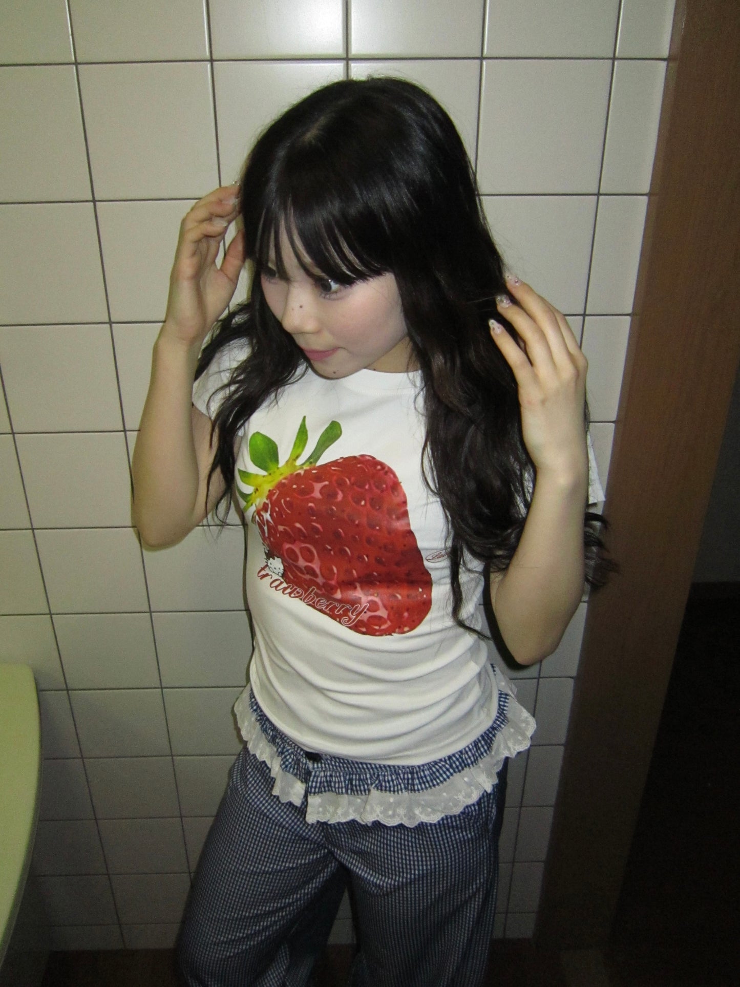 ストロベリーシンプルロゴTシャツ DPB89020