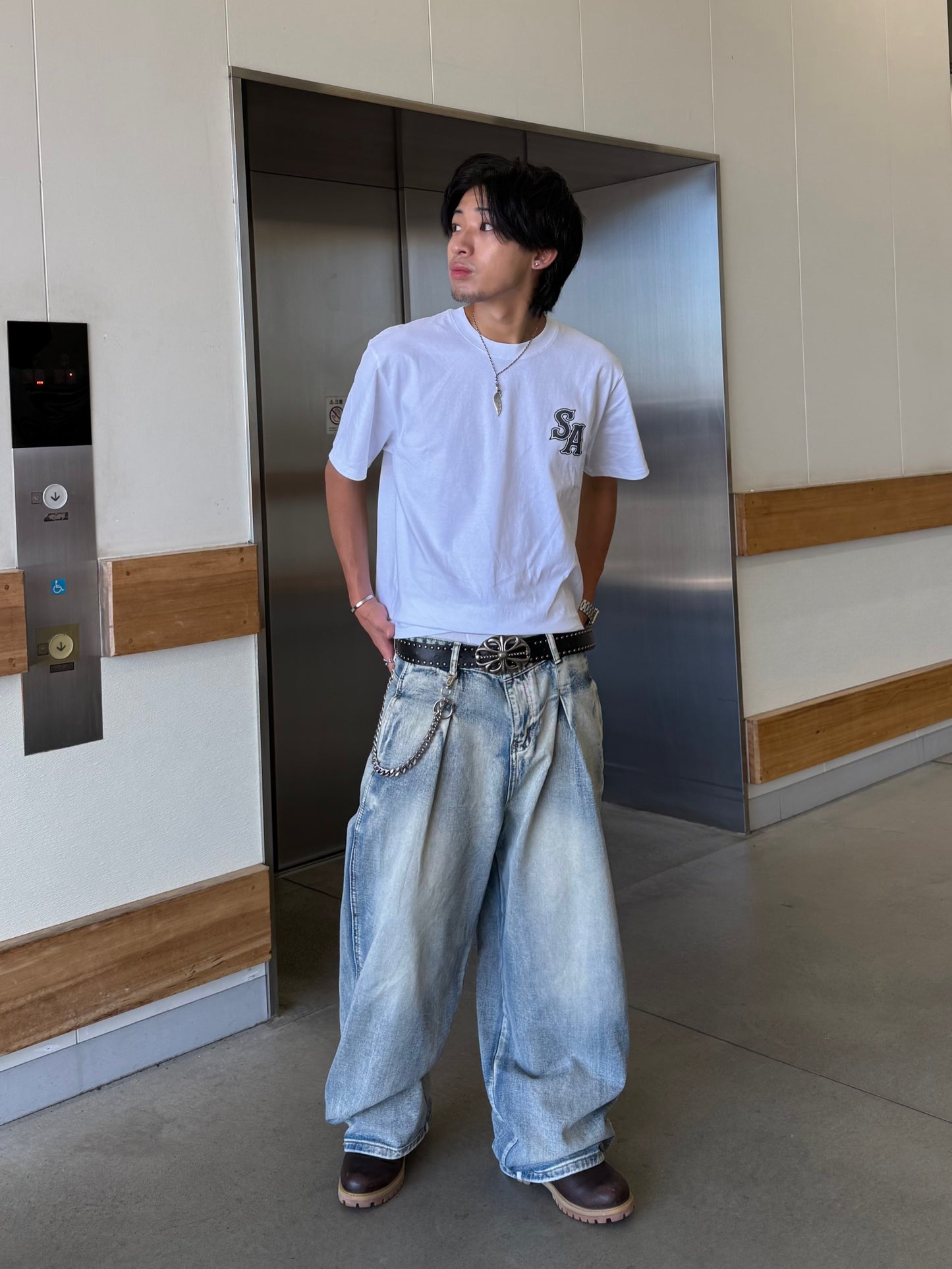 ストリートアルファベットTシャツ DPB90190