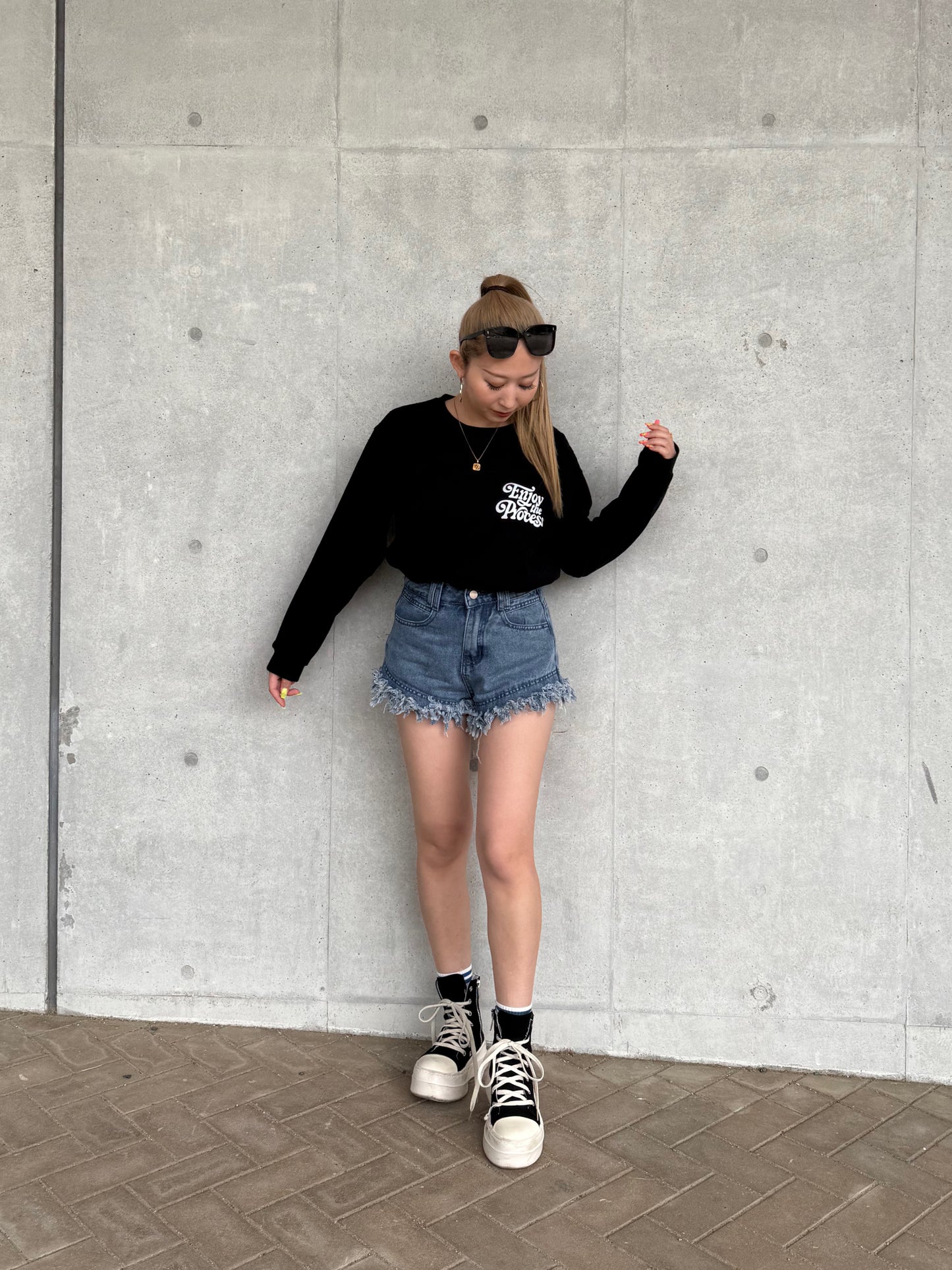 ユニセックスロゴロングスリーブTシャツ DPB73254