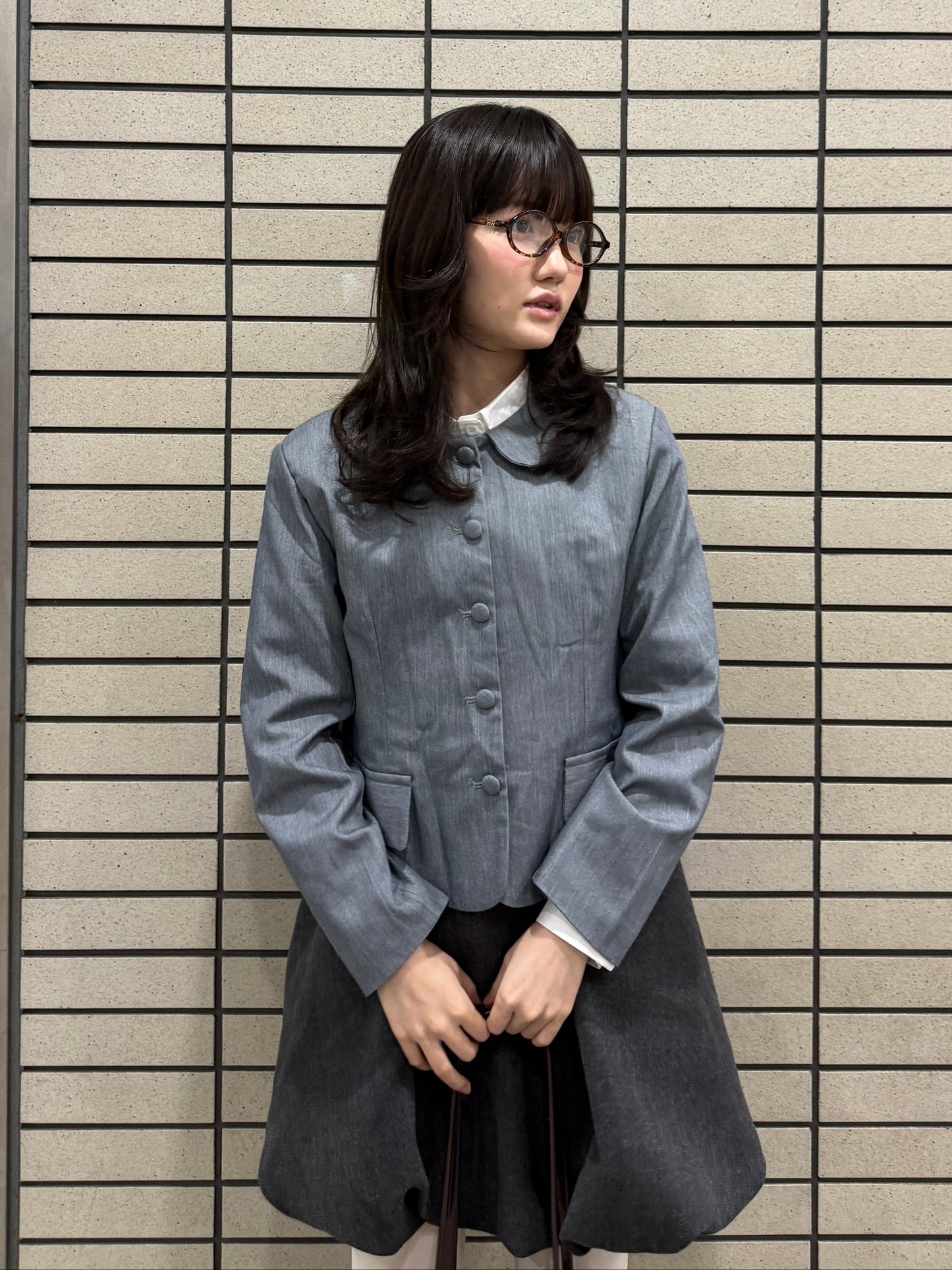 ライトグレーショートスーツジャケット DPA43706