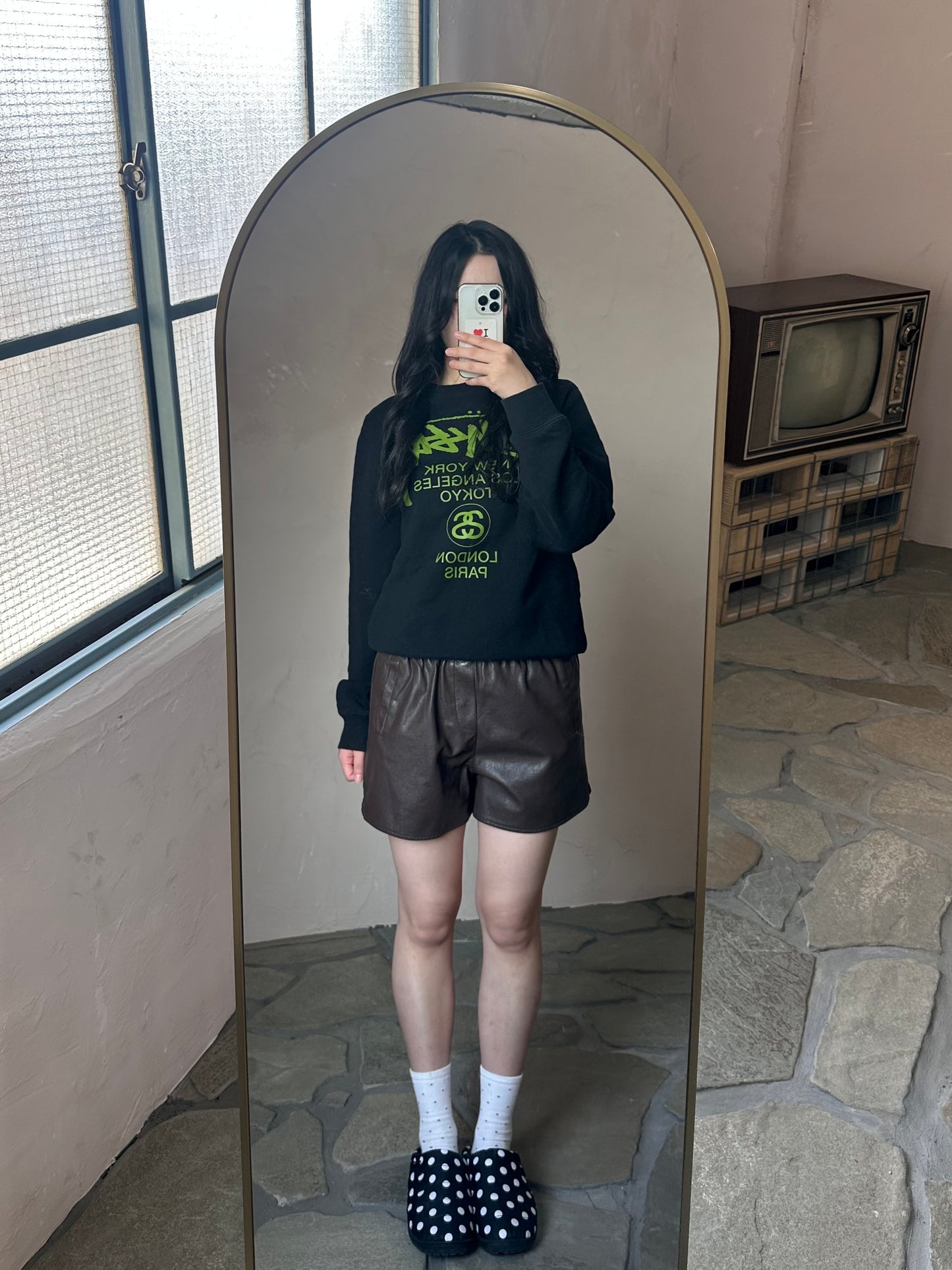 レザーライクショートパンツ DPB95063