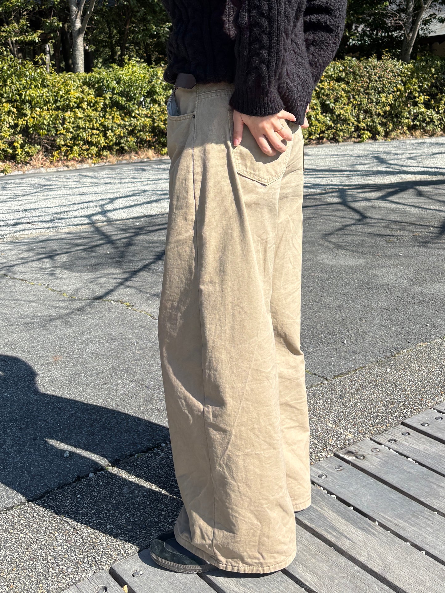 カーブベージュパンツ DPB63272