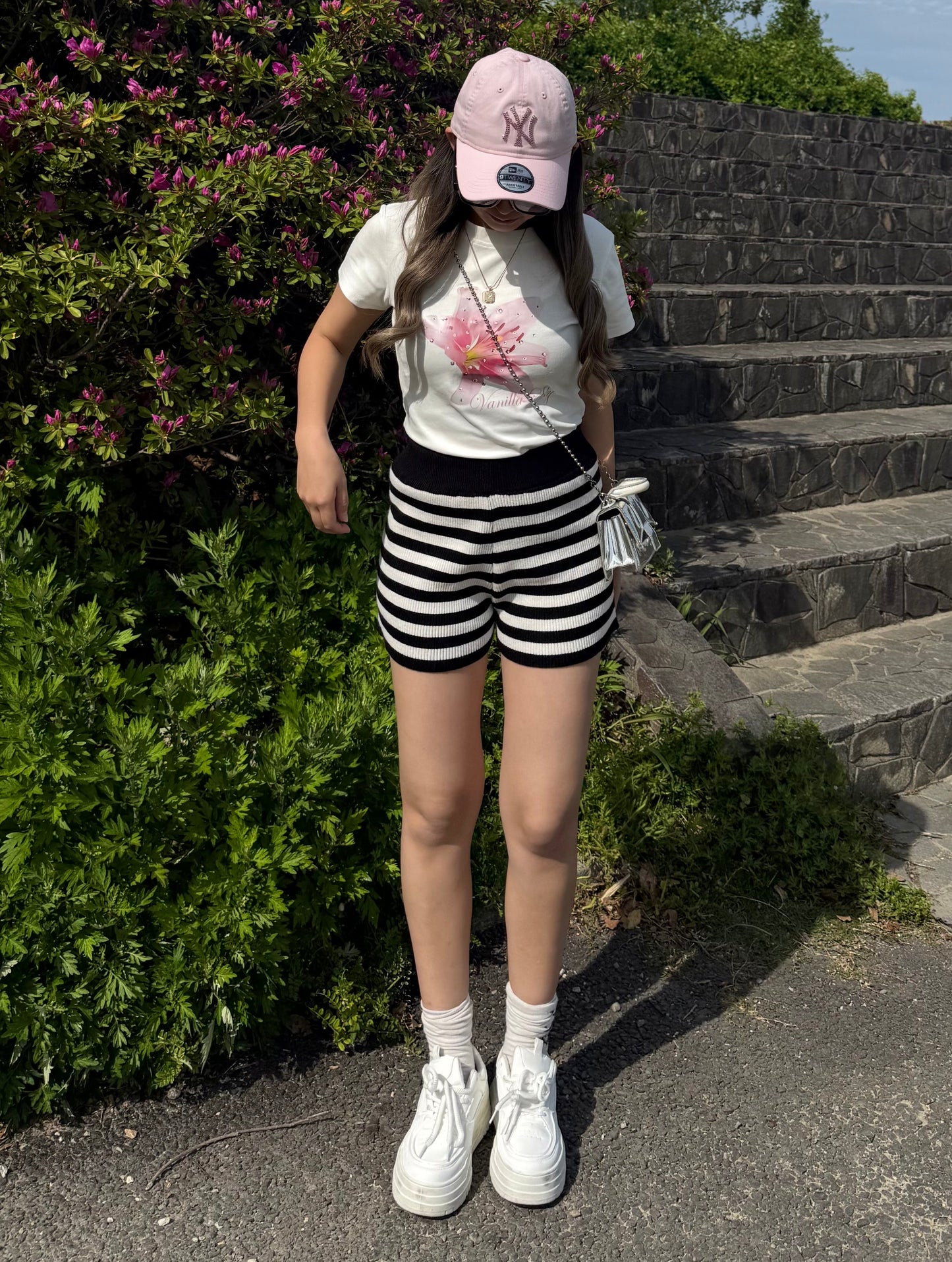 フローラルショートTシャツ DPB73625