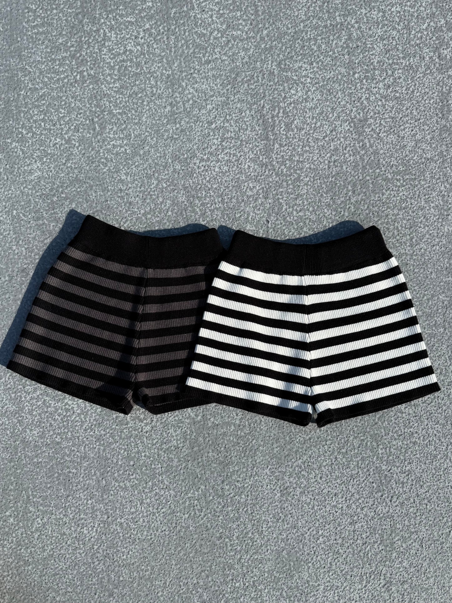 ボーダーニットショートパンツ DPB73537