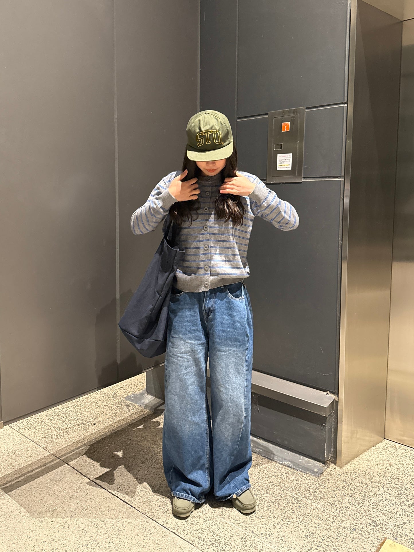 グレーボーダーカーディガン DPC01013