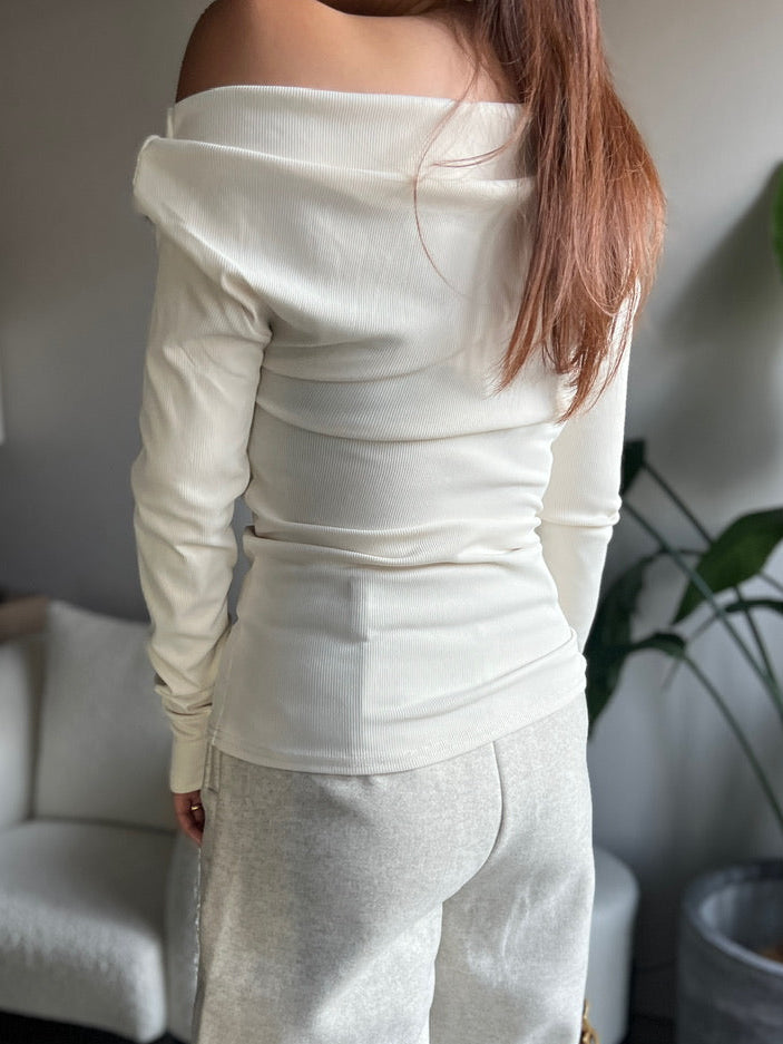 ワンショルダーニット DPB56371