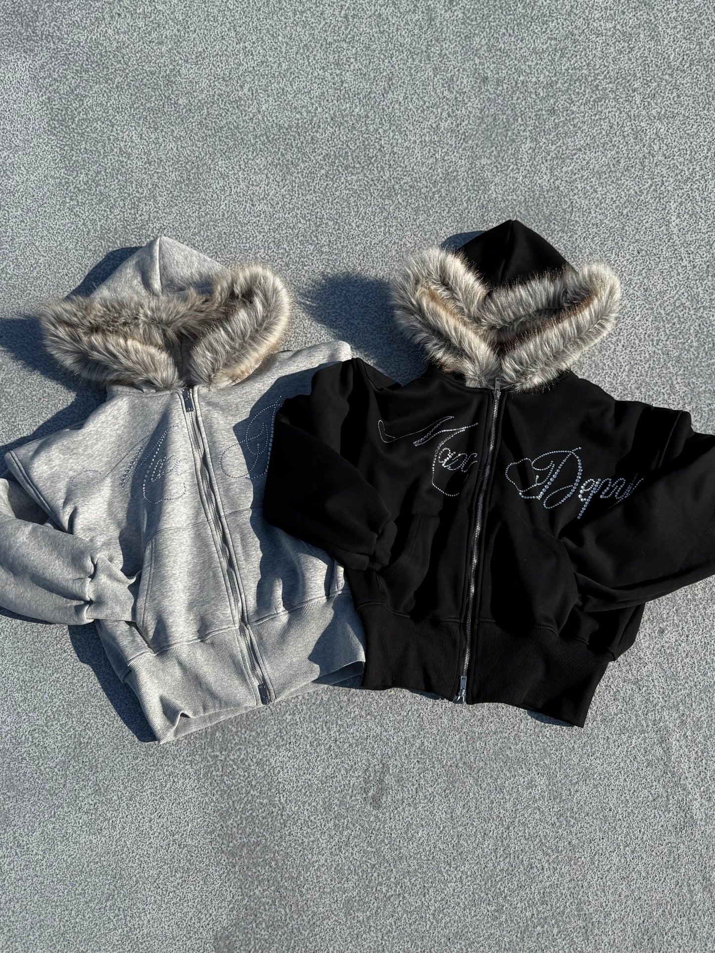 ストーンファージップパーカー DPB73542