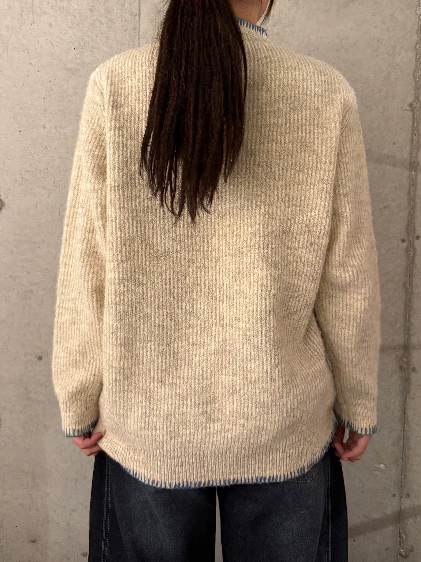 ヘンリーネックステッチニット DPC01005
