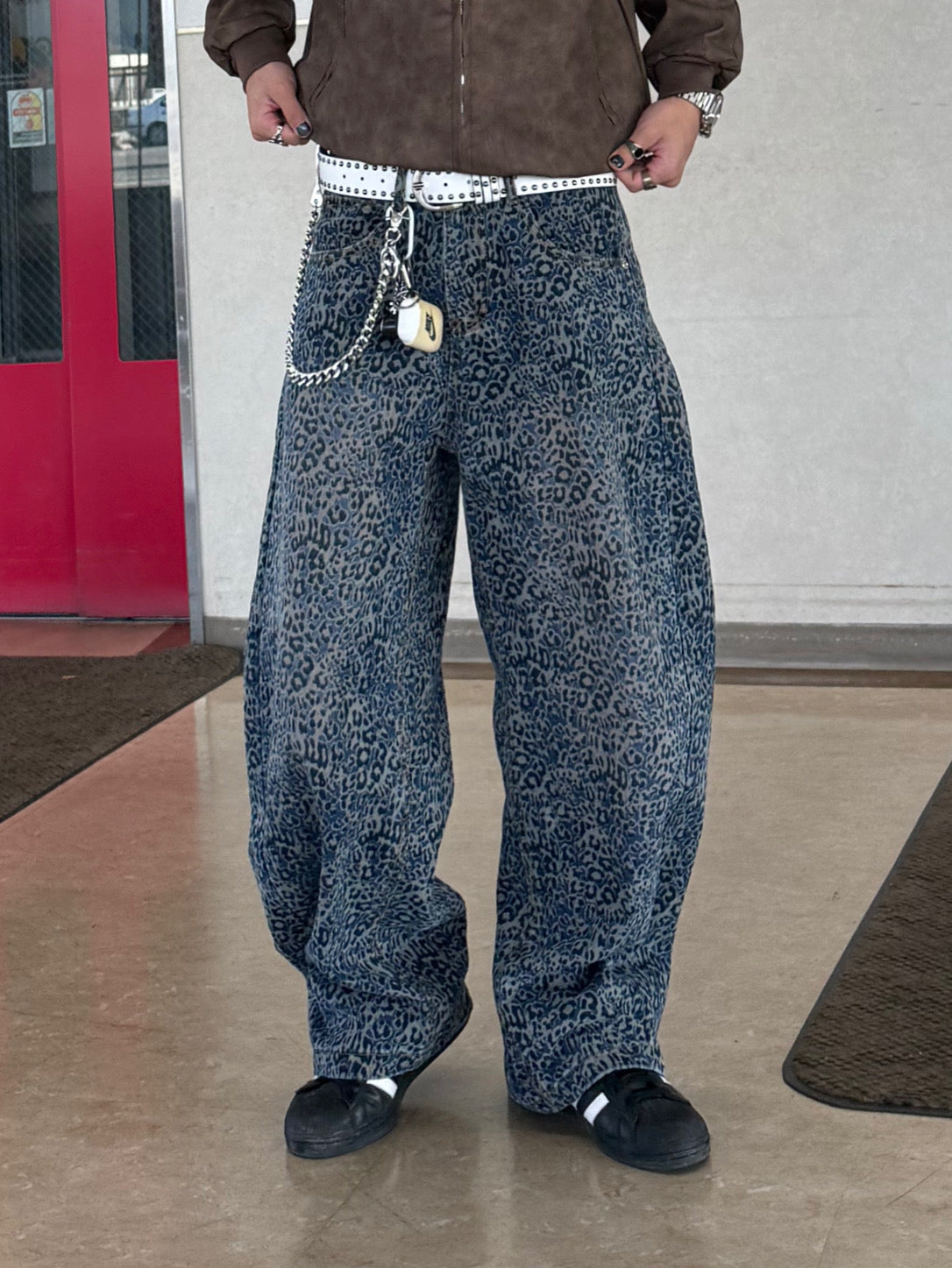ブルーレオパードデニムパンツ DPB90077