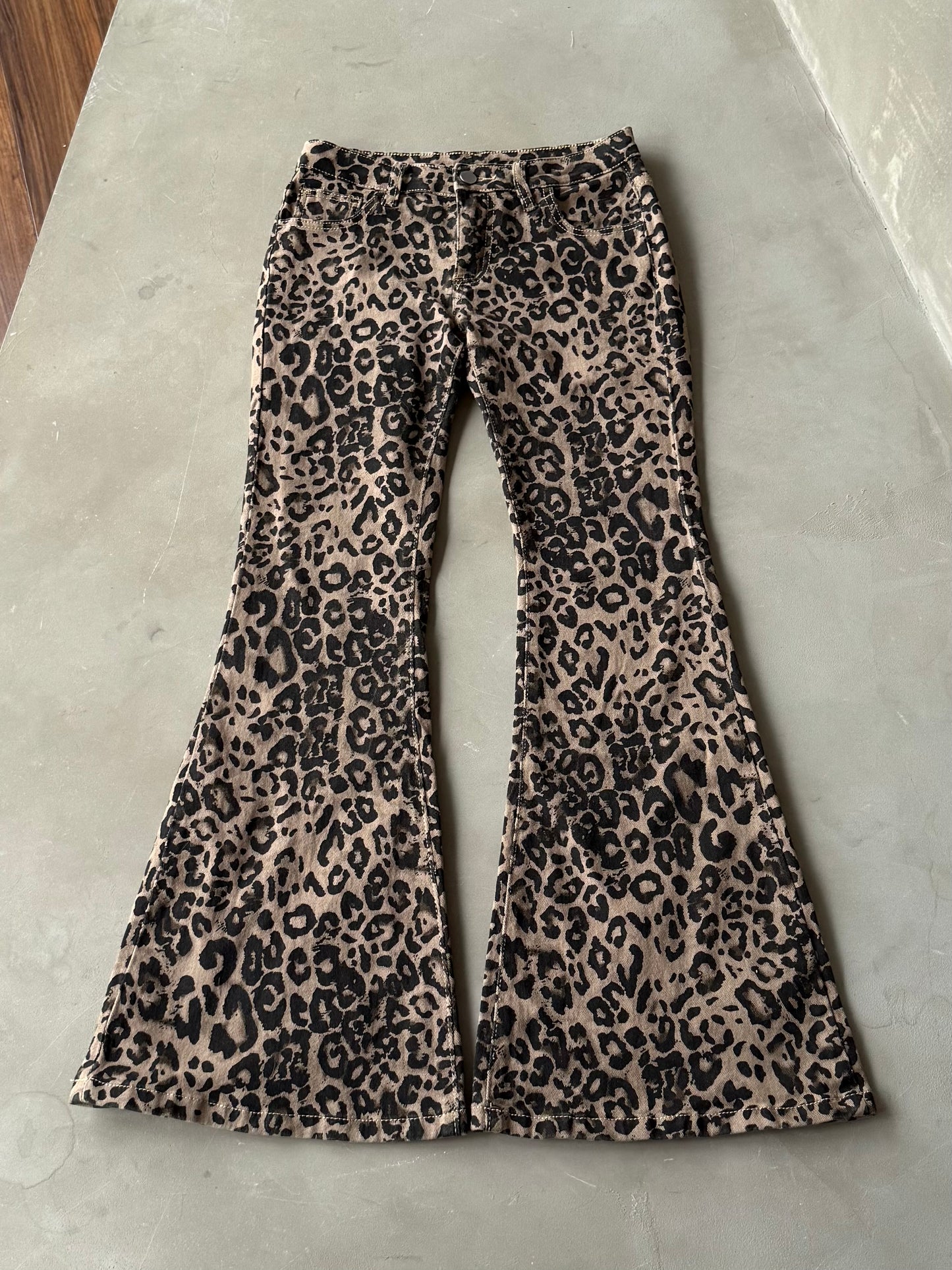 バックロゴフレアレオパードパンツ DPB86160