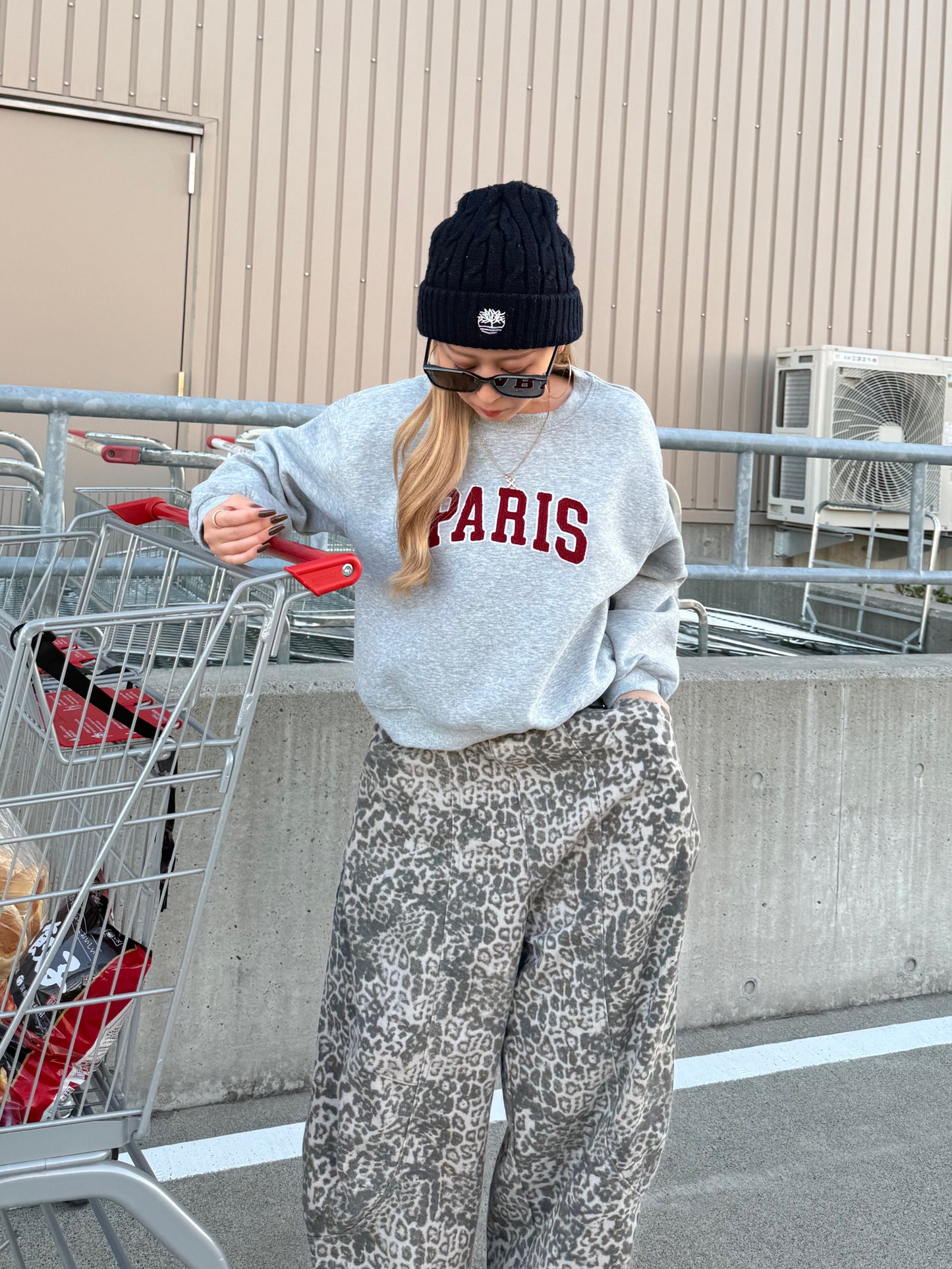 PARISスウェット DPB73518