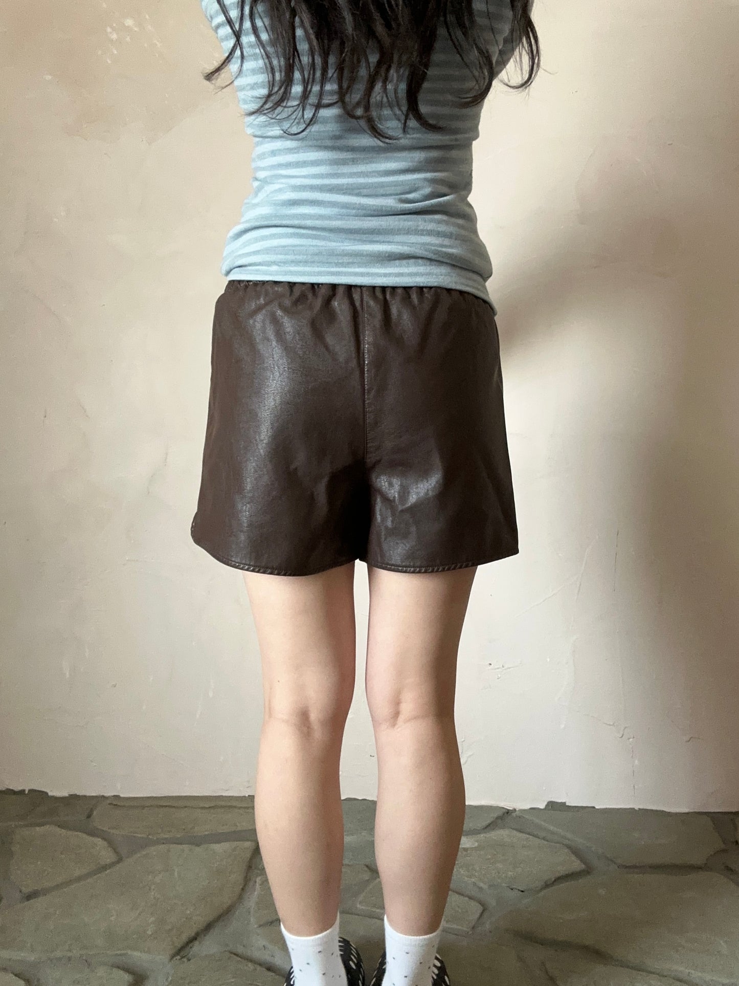 レザーライクショートパンツ DPB95063