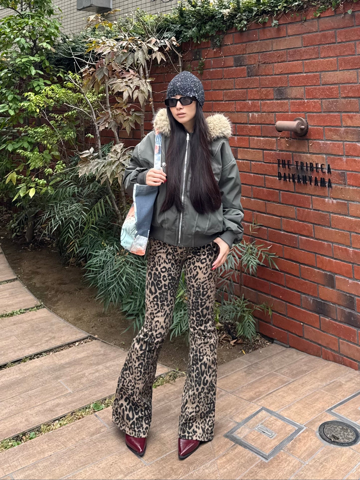 バックロゴフレアレオパードパンツ DPB86160